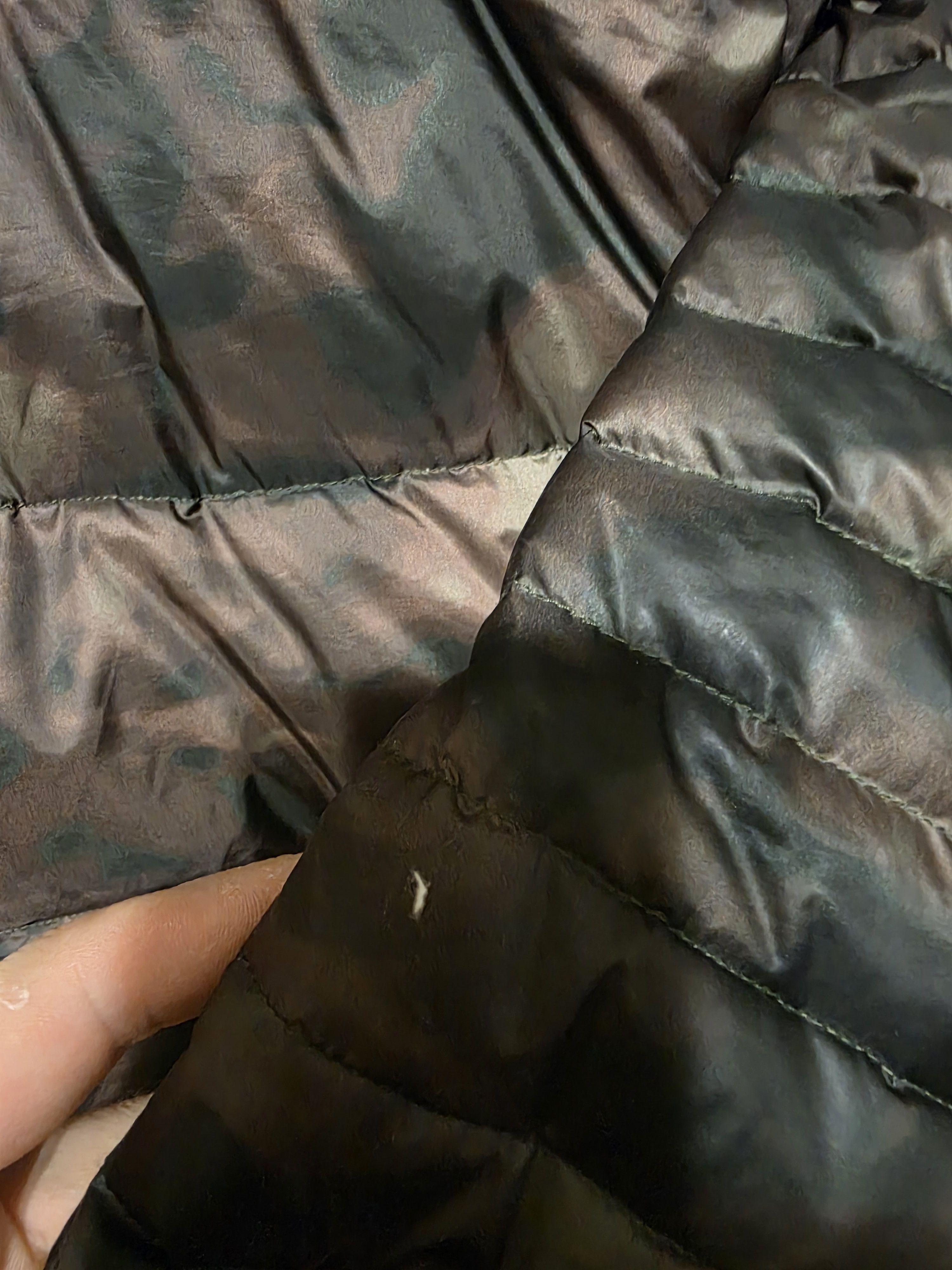 Moncler Grenoble MONCLER Grenoble REDON down jacket with camouflage L Size US L / EU 52-54 / 3 - 23 Thumbnail