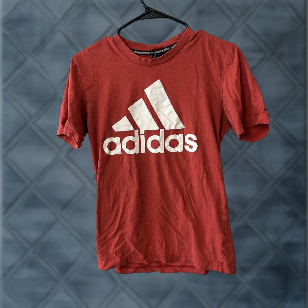 Adidas Adidas T-Shirt Men Crew Neck Short Sleeve Logo Red XS Cotton Knit Regular Size XS Red Mens T-Shirt Adidas Logo Tee 90s? Size US XS / EU 42 / 0 - 1 Thumbnail