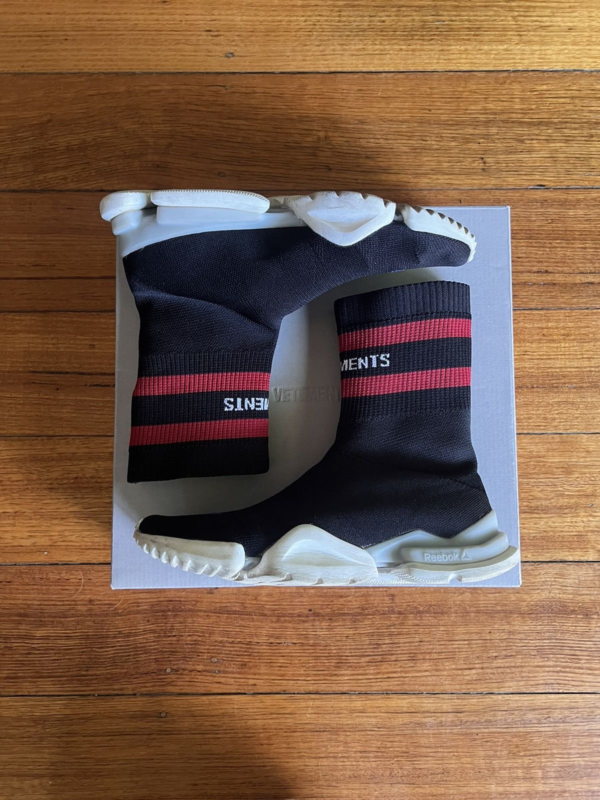 Reebok × Vetements VETEMENTS / REEBOK SOCK PUMP Size US 9 / EU 42 - 2 Thumbnail