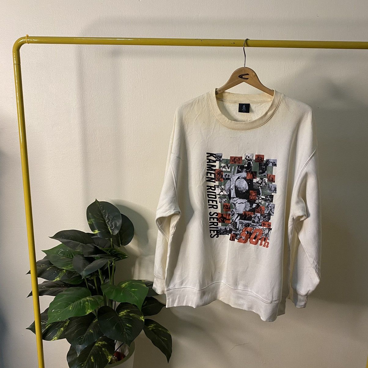 Anime × Japanese Brand × Vintage GU x Kamen Rider Masked Rider 50th Anniversary Sweatshirt Size US XL / EU 56 / 4 - 1 Thumbnail