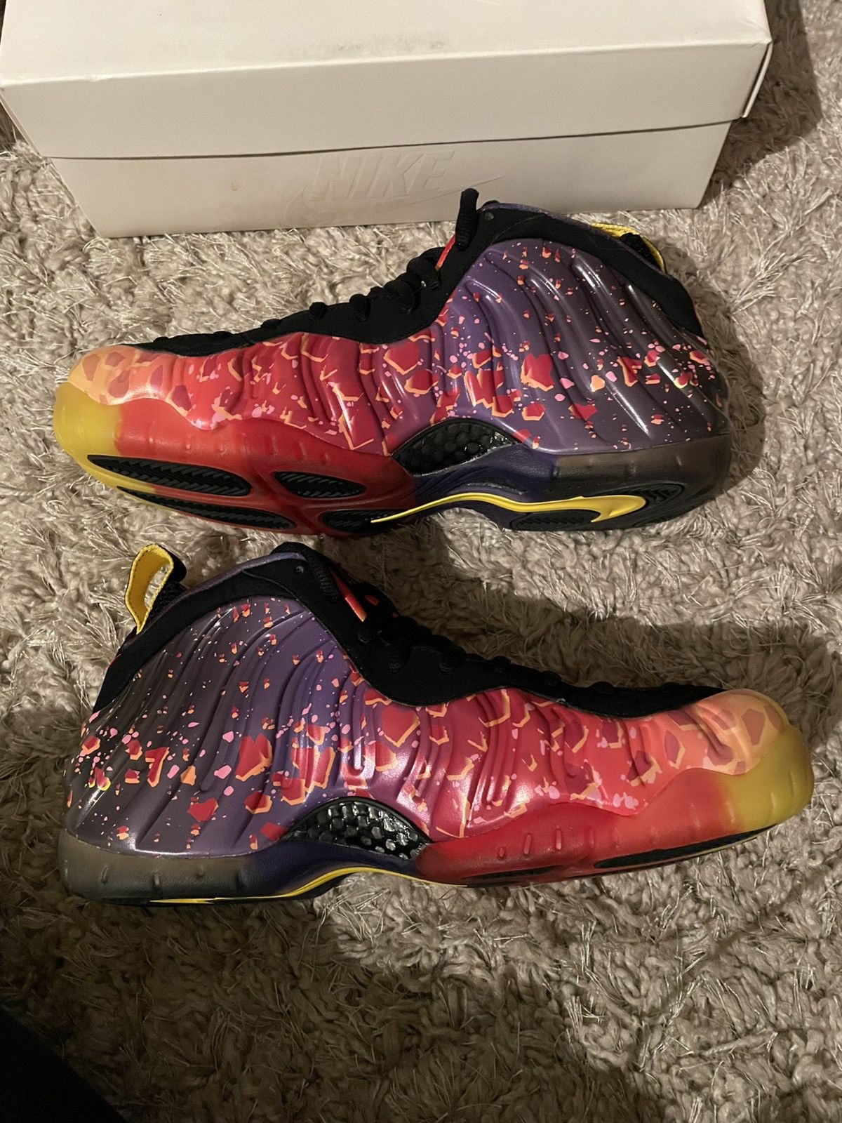 Nike Nike Air Foamposite Pro Size US 10 / EU 43 - 3 Thumbnail