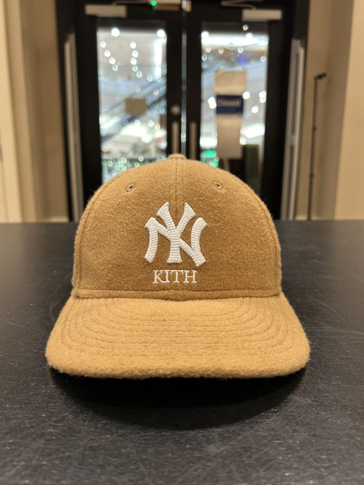 Kith × New Era × New York Yankees Kith X New Era X NY Yankees Wool Fitted Hat Size ONE SIZE - 1 Thumbnail