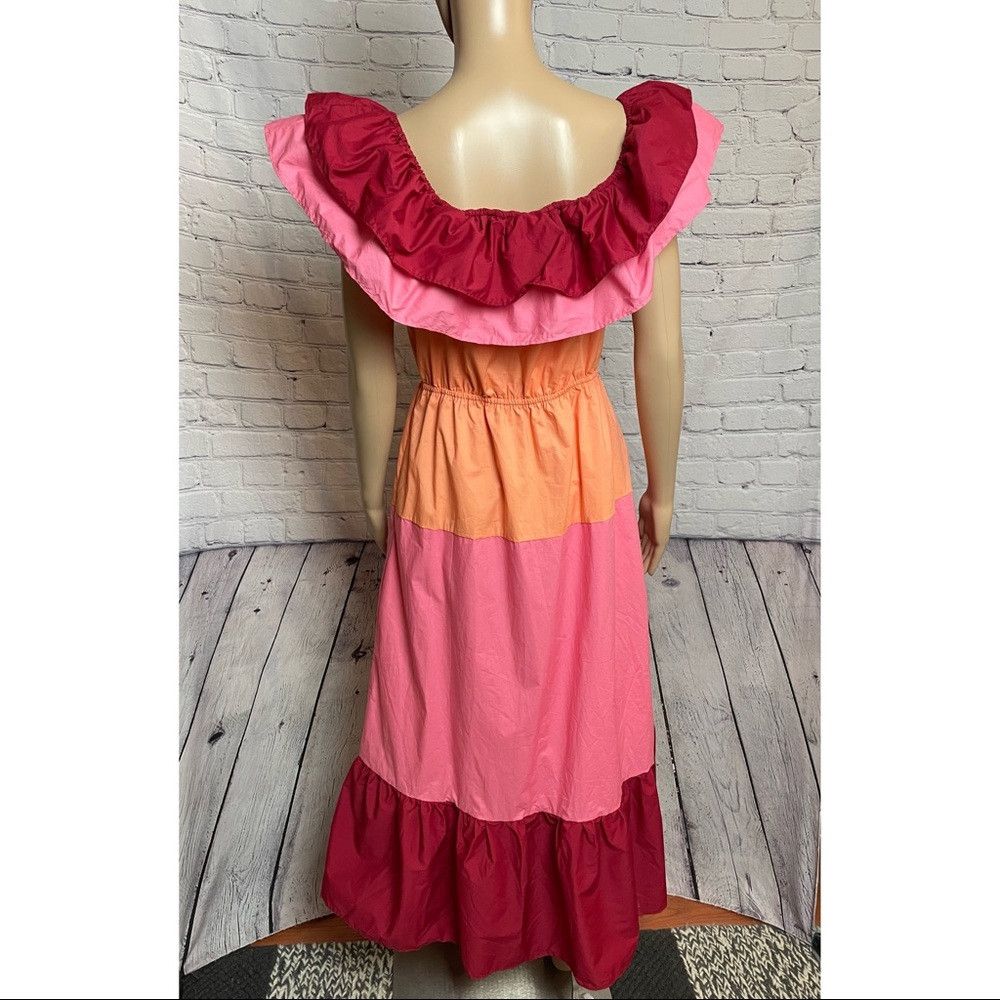 English Factory NWT New English Factory Colorblock Tiered Off The Shoulder Size S / US 4 / IT 40 - 4 Thumbnail