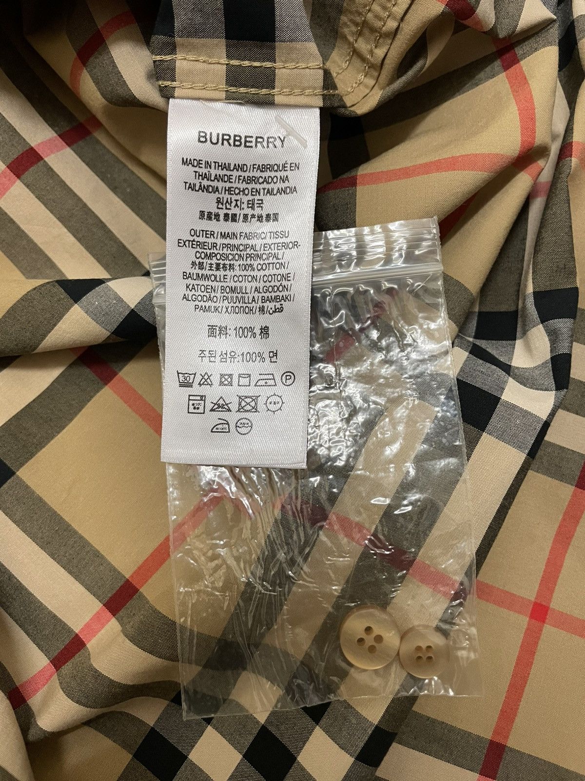 Burberry Burberry Label Applique Check Poplin Shirt Size US S / EU 44-46 / 1 - 8 Thumbnail