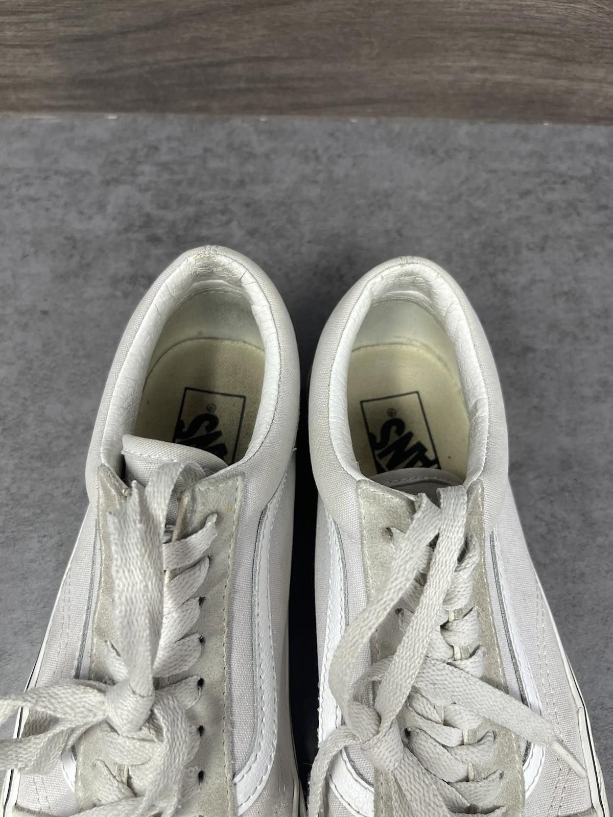 Vans Vans Old Skool Sneakers Womens Size 8 Cloud White Size US 8 / IT 38 - 9 Thumbnail