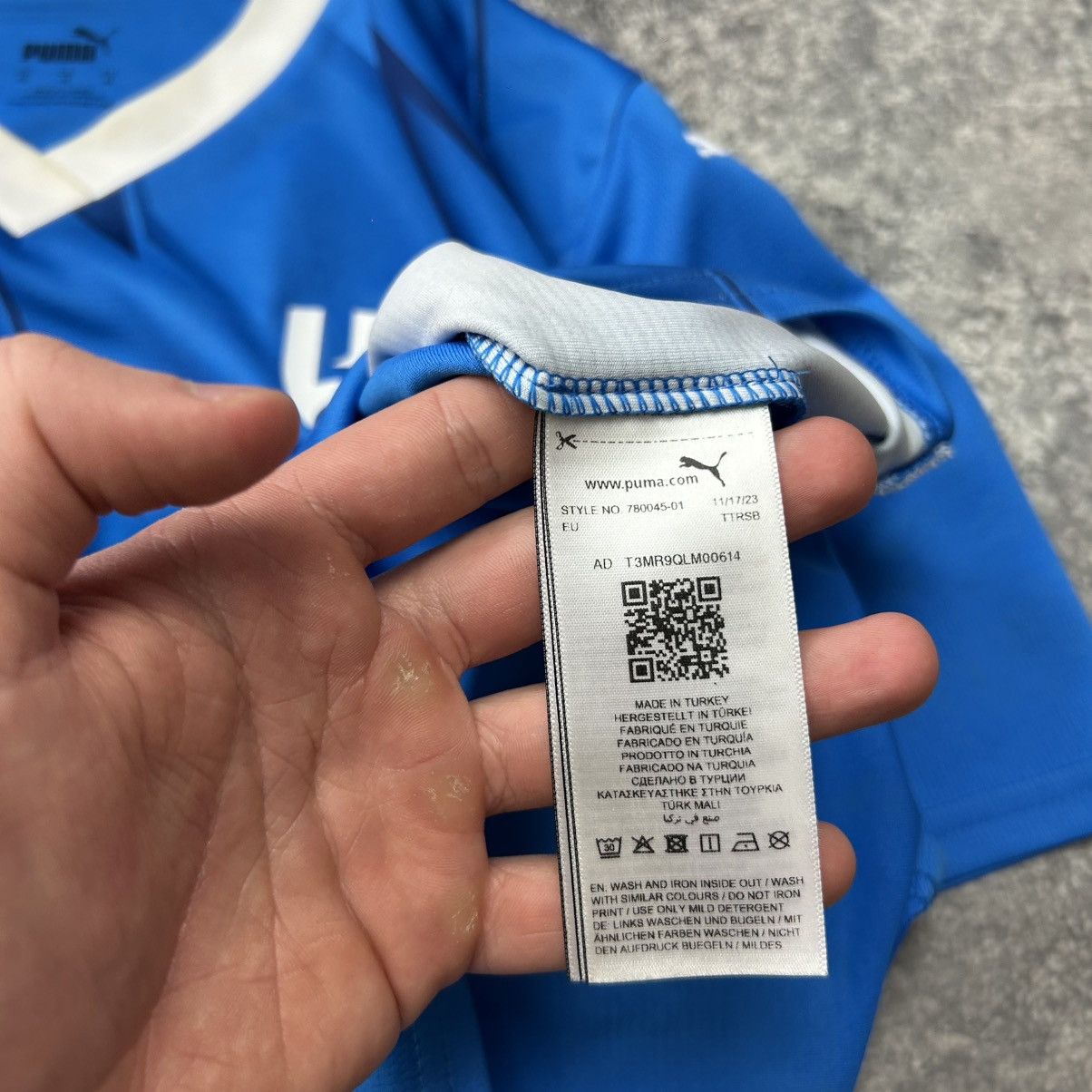 Puma Mens Puma Alhilal Neymar Jr 10 home soccer jersey Size US M / EU 48-50 / 2 - 12 Thumbnail