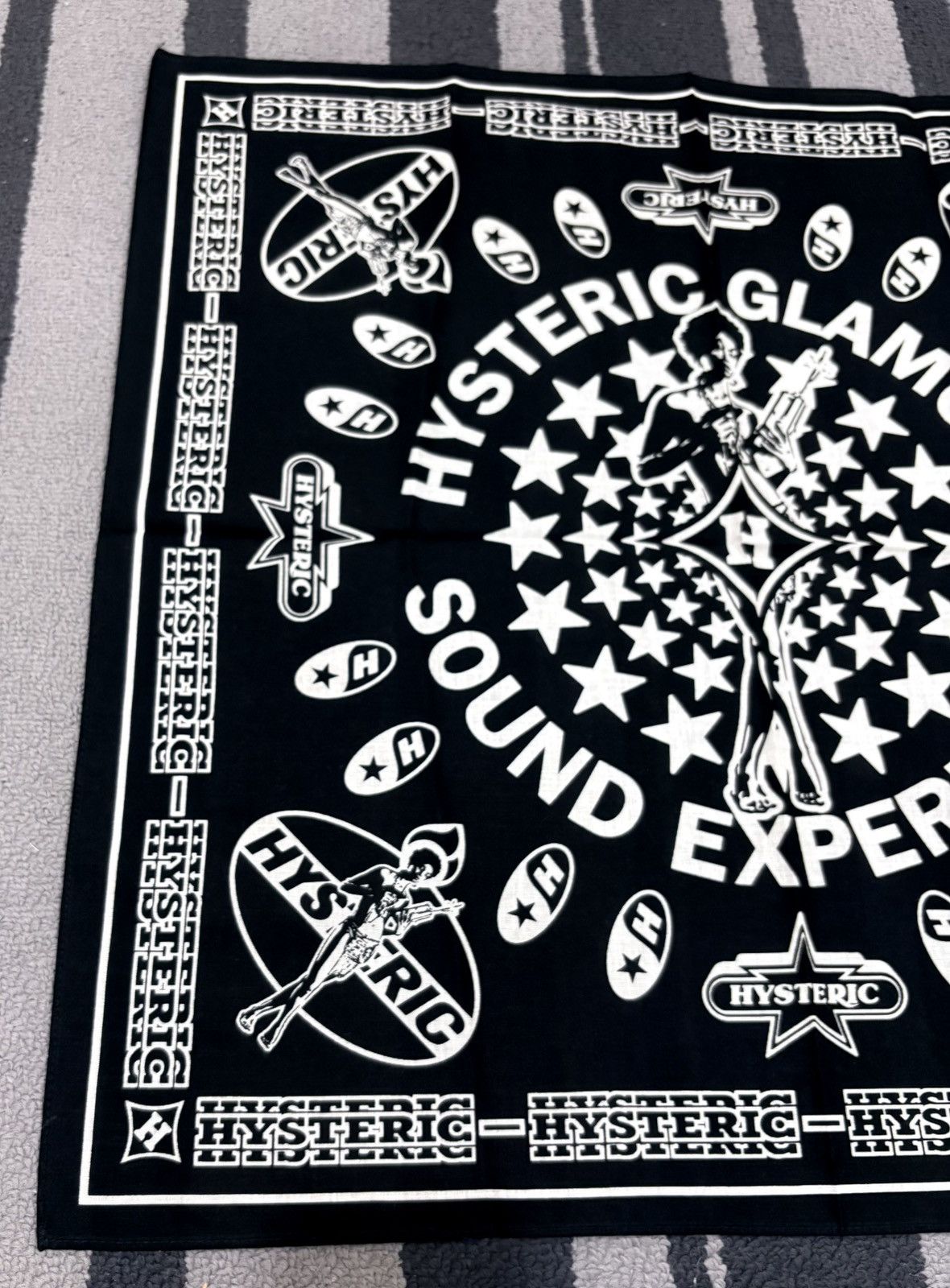 Hysteric Glamour HYSTERIC GLAMOUR SOUND EXPERIENCE BANDANA BNWT Size ONE SIZE - 5 Thumbnail