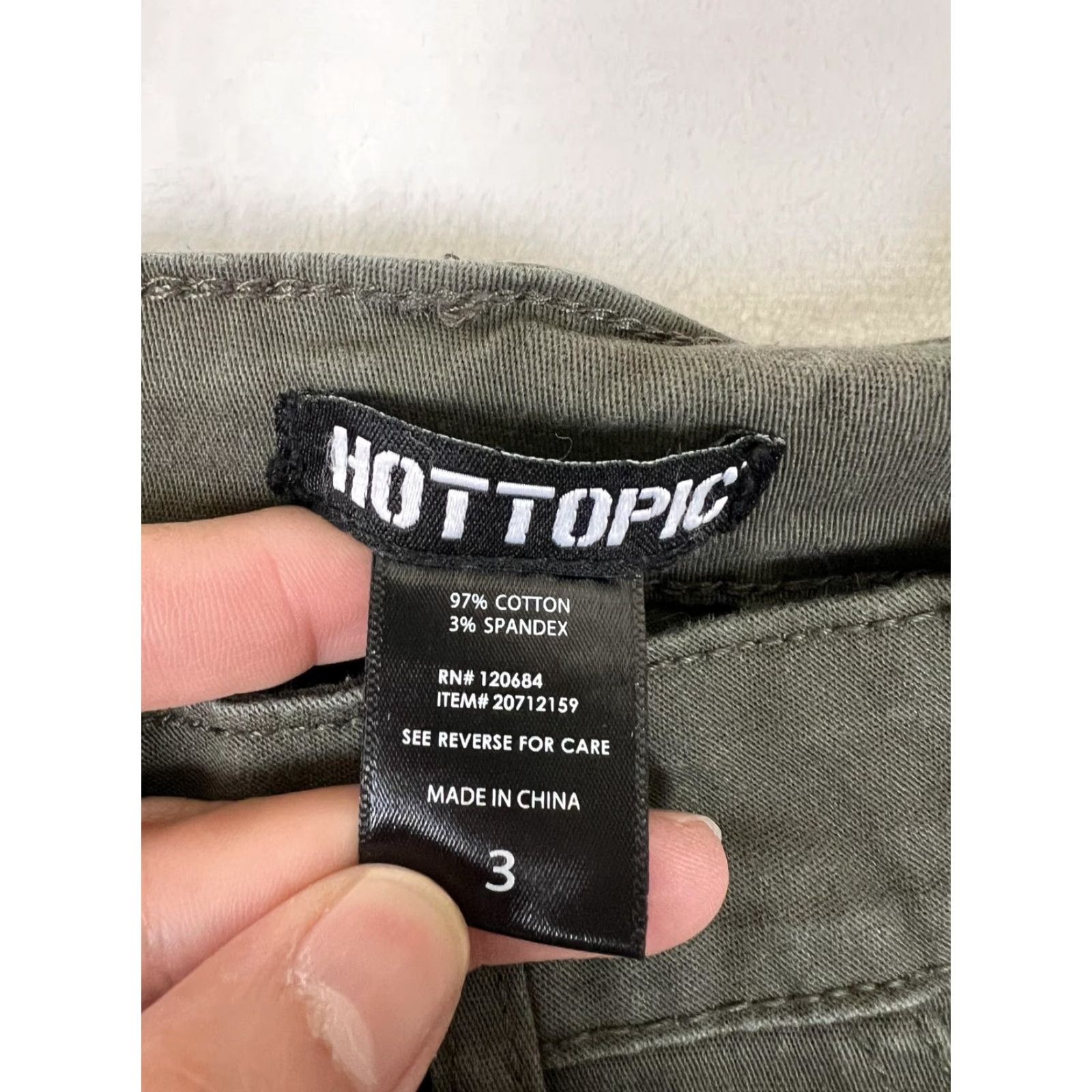 Hot Topic Hot Topic Juniors Cargo Pants Green Twill Straight Leg Pockets 3 Casual Utility Jeans Size 26" / US 2 / IT 38 - 5 Thumbnail