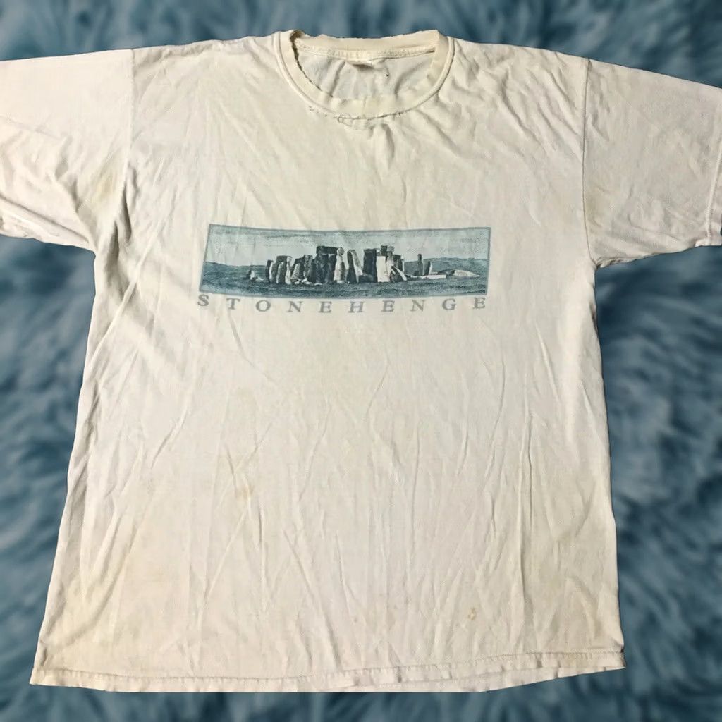 Thrasher VINTAGE Stonehenge Thrashed Faded Shirt XL England Heritage Concert 90s Punk Skate White Mens T-Shirt Size US XL / EU 56 / 4 - 1 Thumbnail