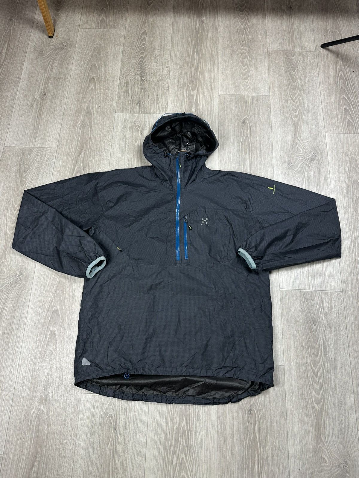 Goretex × Haglofs Haglofs Gore Tex Outdoor Light Jacket Intense Series Size XL Size US XL / EU 56 / 4 - 3 Thumbnail