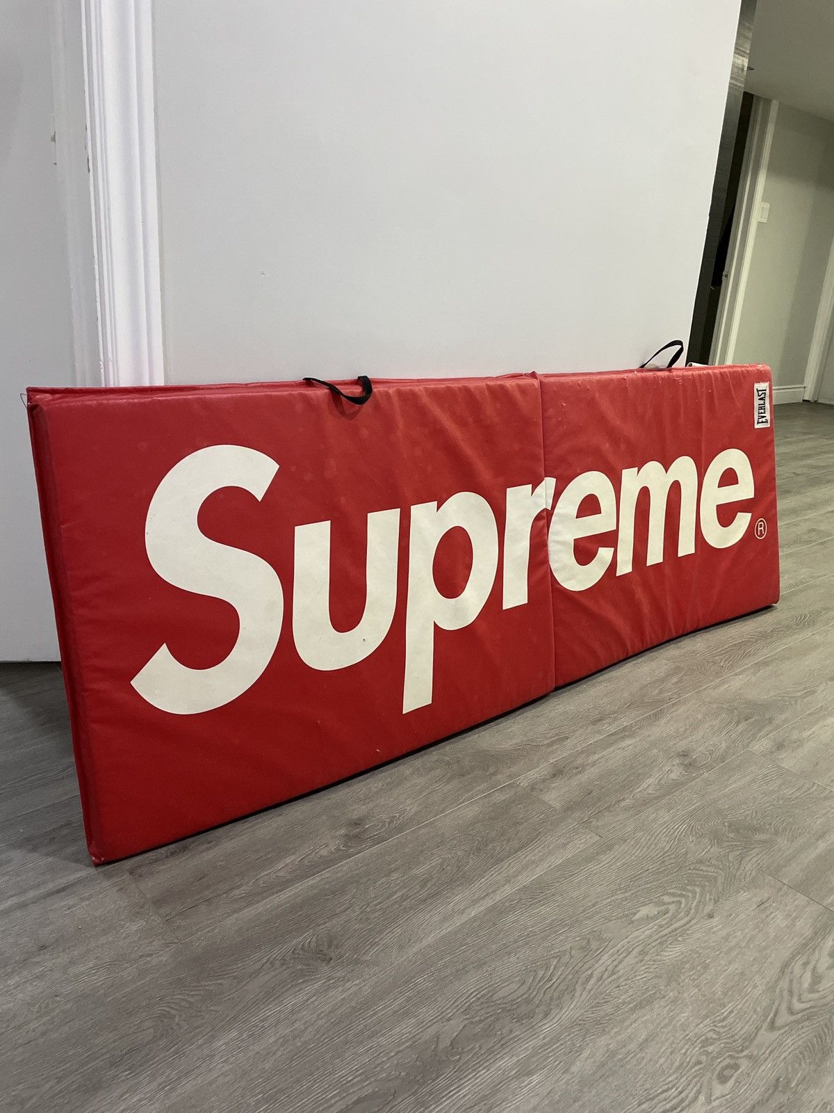 Supreme Supreme Everlast Folding Exercise Mat | Grailed