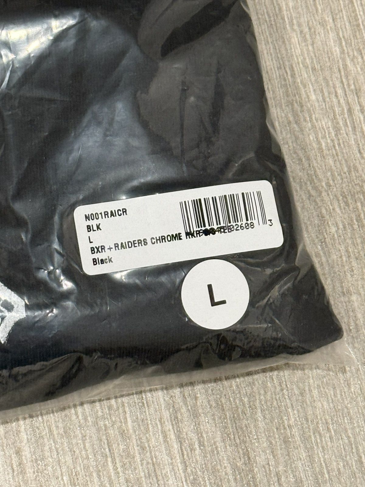 Born X Raised × NFL BORN X RAISED Las Vegas Raiders Chrome Rocker Tee Sz L Large Size US L / EU 52-54 / 3 - 8 Thumbnail