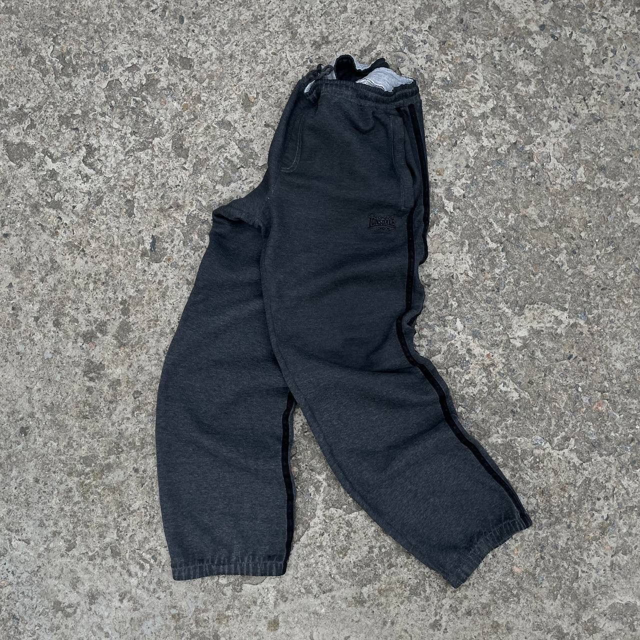 Lonsdale Vintage Japanese Style Baggy Joggers Lonsdale Pants Y2K Size US 32 / EU 48 - 1 Thumbnail