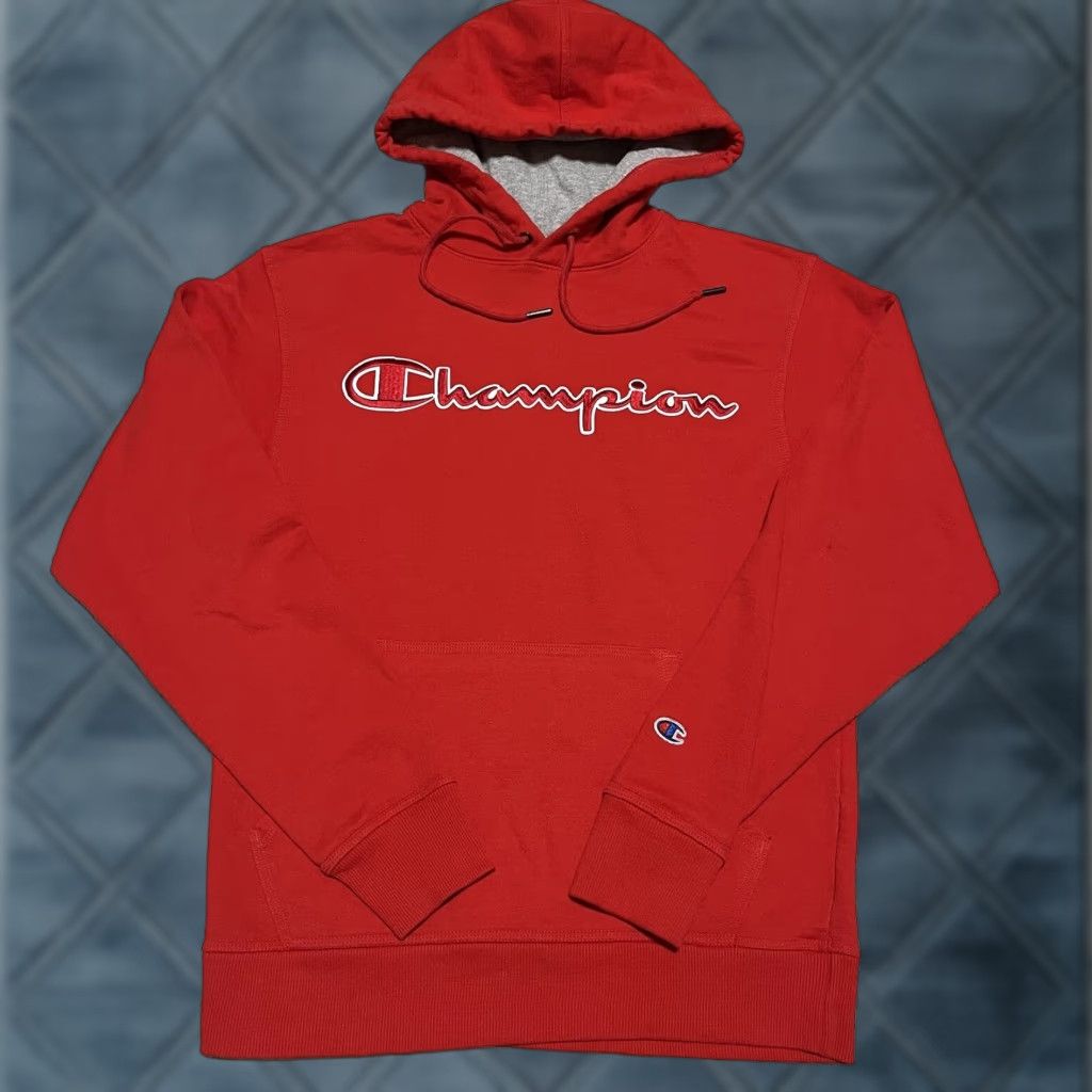Champion Champion Hoodie Mens Small Red Embroidered Logo Pullover Sweatshirt Vintage Knit Cotton Polyester Heavyweight Hooded Pockets Classic Sports Logo Mens Size US S / EU 44-46 / 1 - 1 Thumbnail