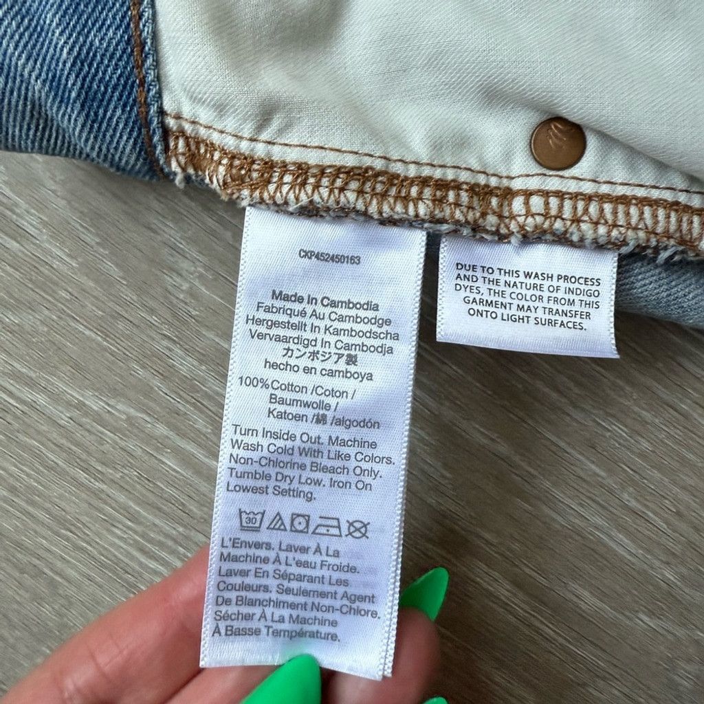 Madewell Madewell Blue Mom Jean Shorts High-Waisted Frayed Size 29" - 4 Thumbnail