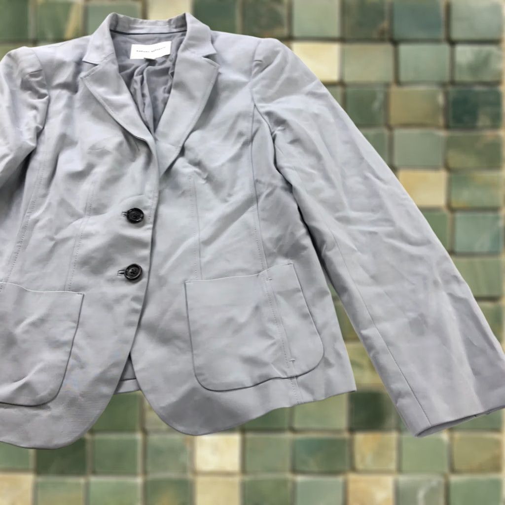 Banana Republic Banana Republic 14 Stretch Cotton Modal 2 Button Blazer Jacket Light Gray Blazer Jacket Women 14 Gray Buttons Stretch Cotton Modal Banana Republic Size XL / US 12-14 / IT 48-50 - 1 Thumbnail