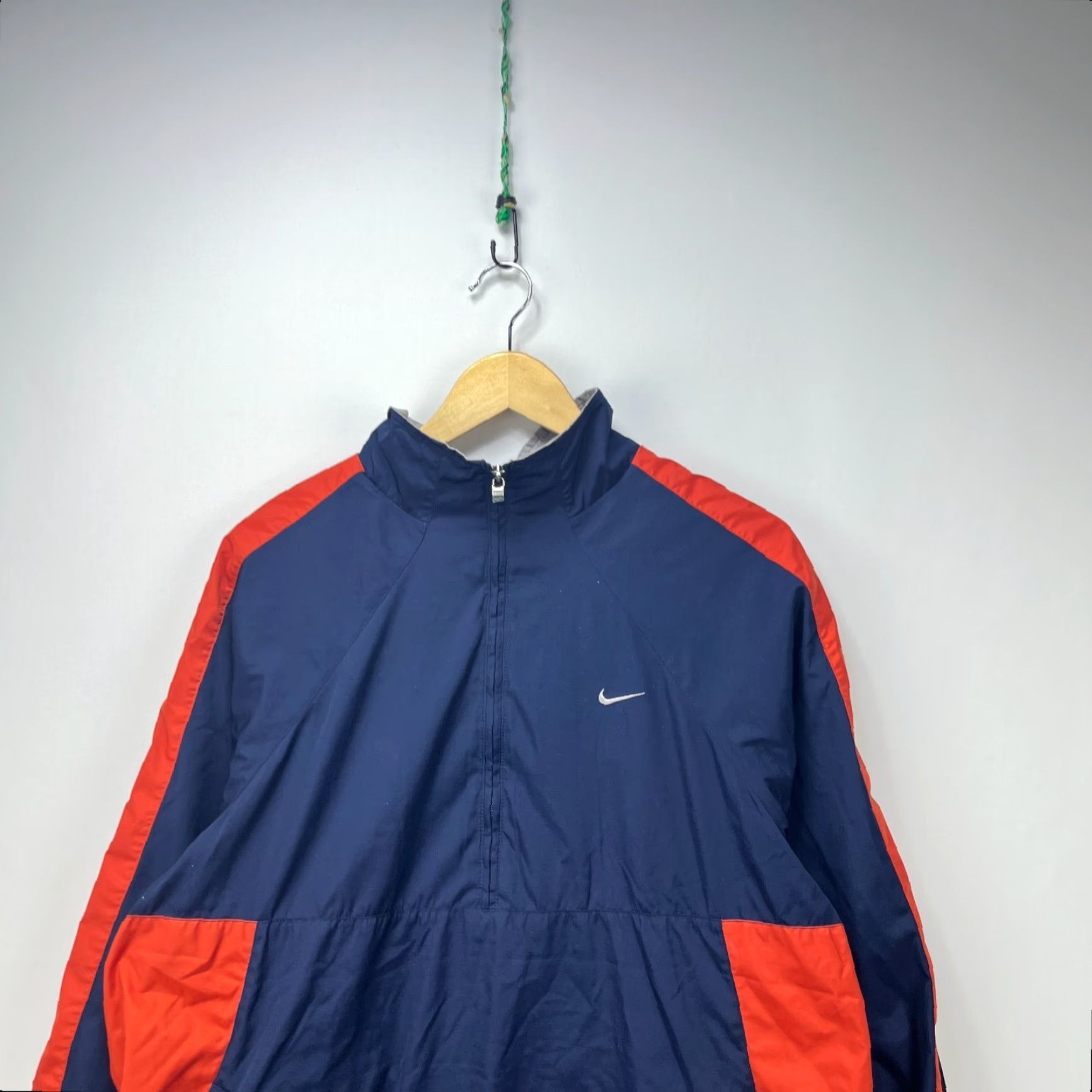 Nike VINTAGE Nike Track Windbreaker Jacket L Mens Blue Size US L / EU 52-54 / 3 - 2 Thumbnail