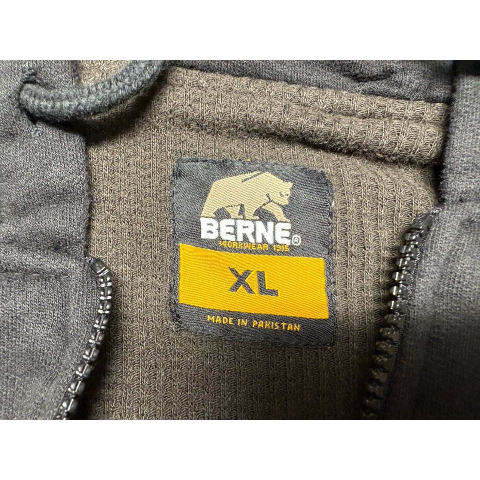 Vintage Berne Hoodie Mens XL Black Full Zip Relaxed Crew Workwear Logo Waffle Lined Size US XL / EU 56 / 4 - 3 Thumbnail