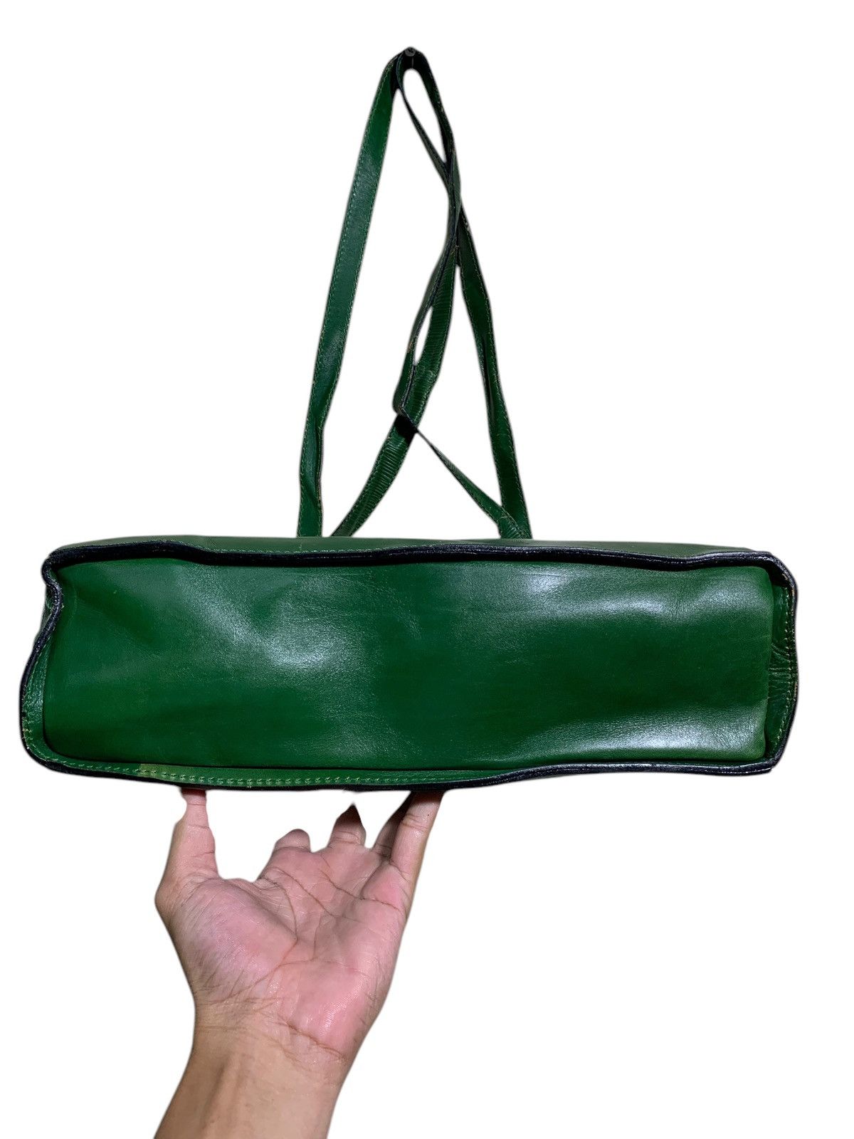 Fendi 🔥RARE VTG FENDI 499 GREEN LEATHER SHOULDER BAG Size ONE SIZE - 5 Thumbnail