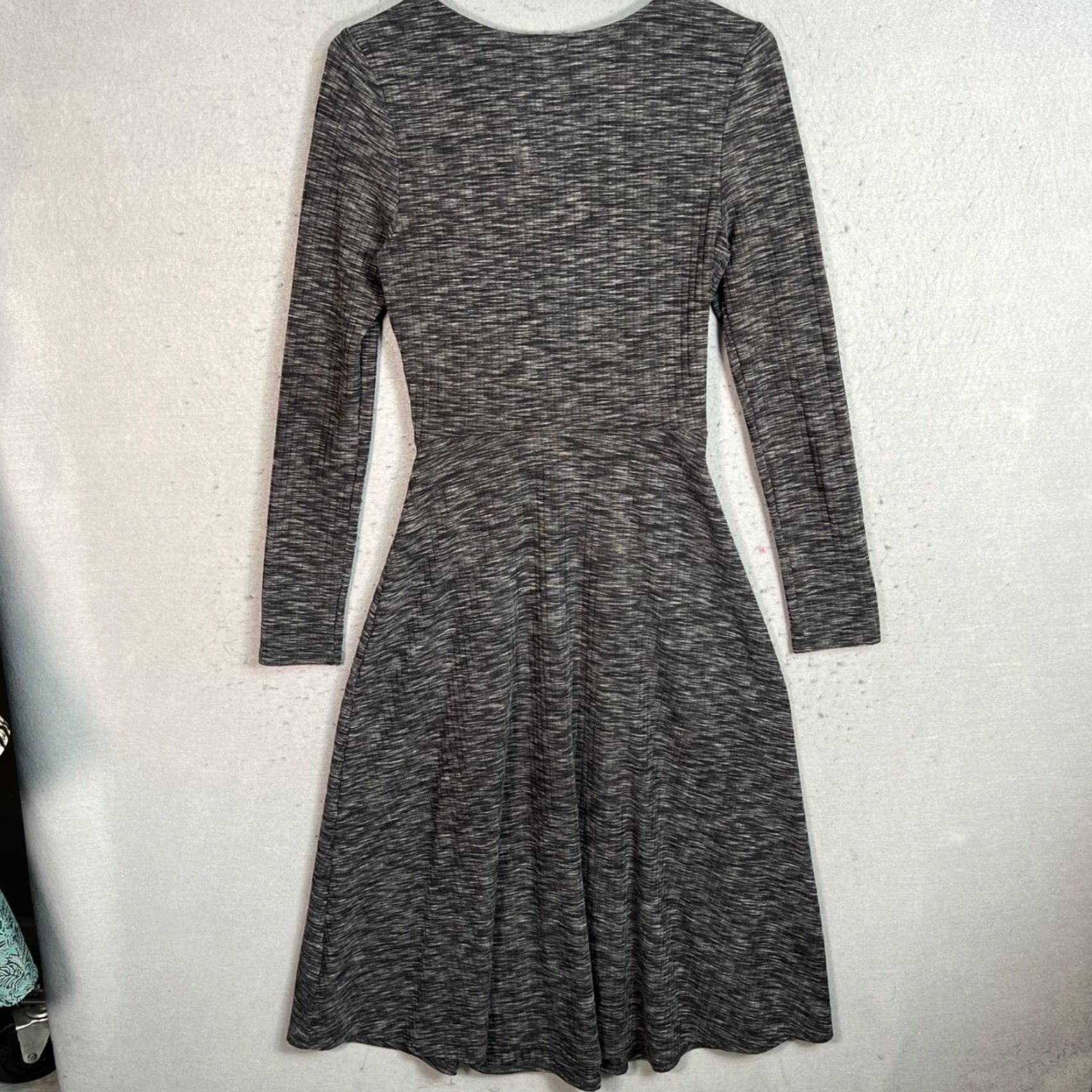 Vintage Kimchi Blue Wrap Dress Womens Size M Long Sleeve Heather Gray Midi Casual Size M / US 6-8 / IT 42-44 - 2 Thumbnail