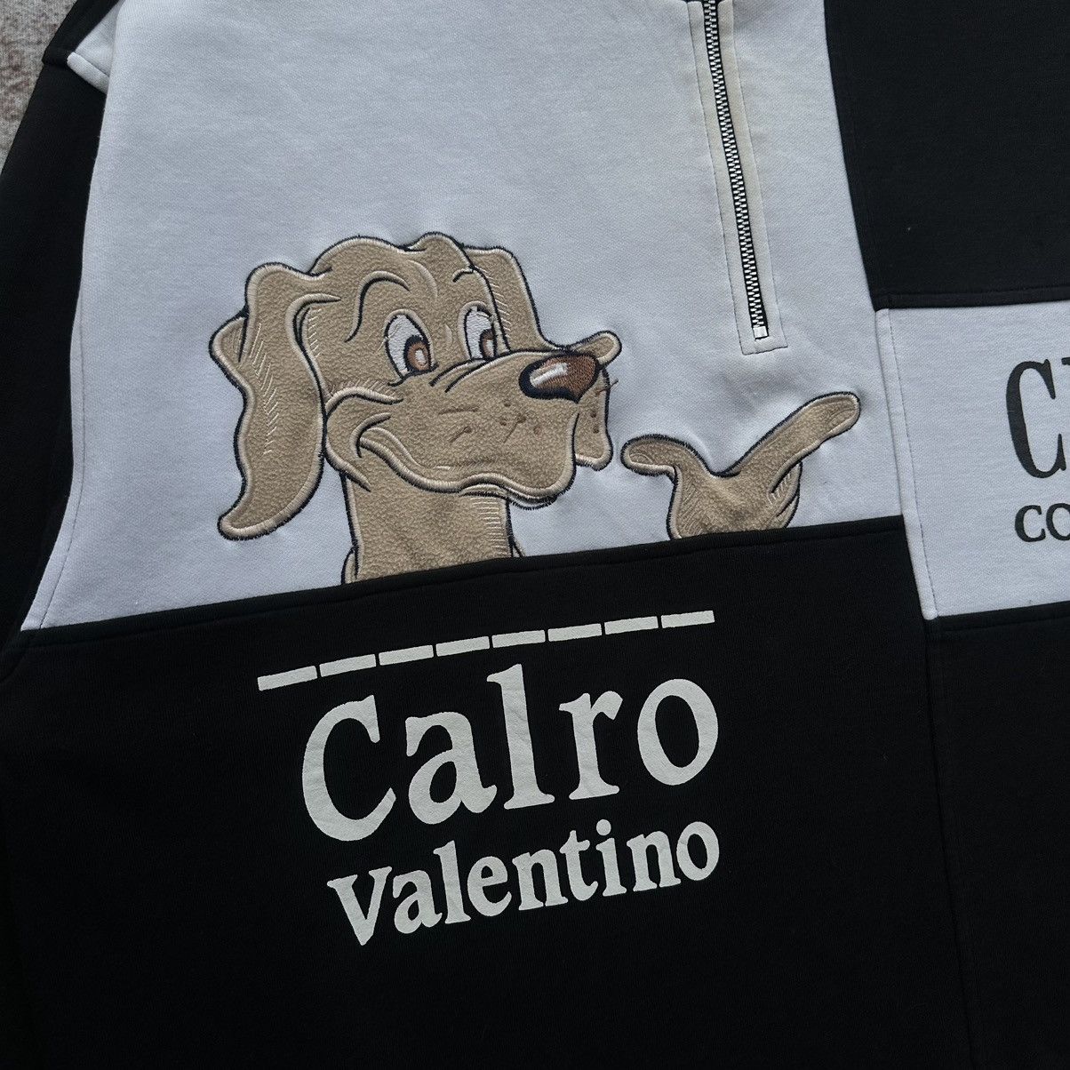 Valentino VINTAGE CALRO VALENTINO ITALY LUXURY FASHION EMBROIDERY LOGO Size US M / EU 48-50 / 2 - 5 Thumbnail