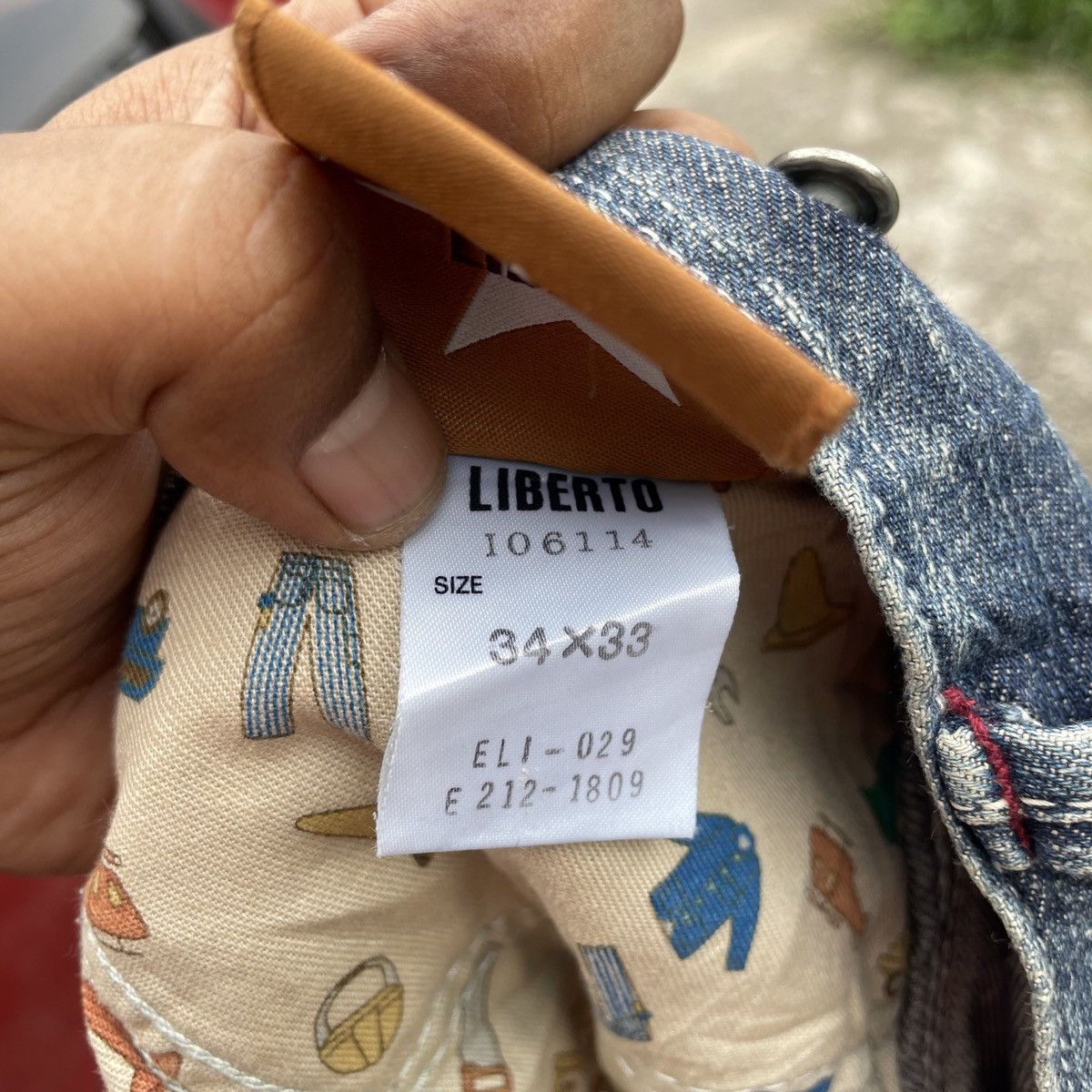 Japanese Brand Vintage Liberto Distressed Buckle Belt Workwear Denim Size US 36 / EU 52 - 7 Thumbnail