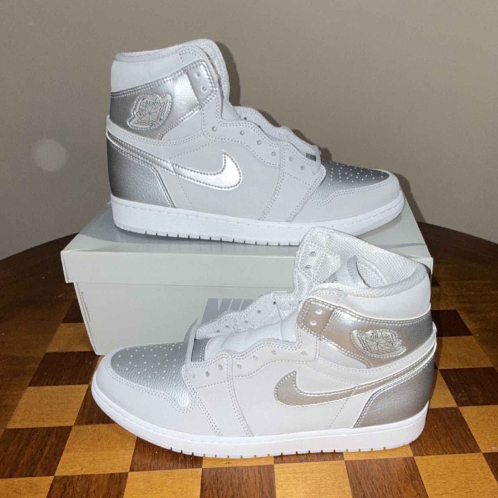 Nike Air Jordan 1 High OG CO JP Tokyo White Silver2020