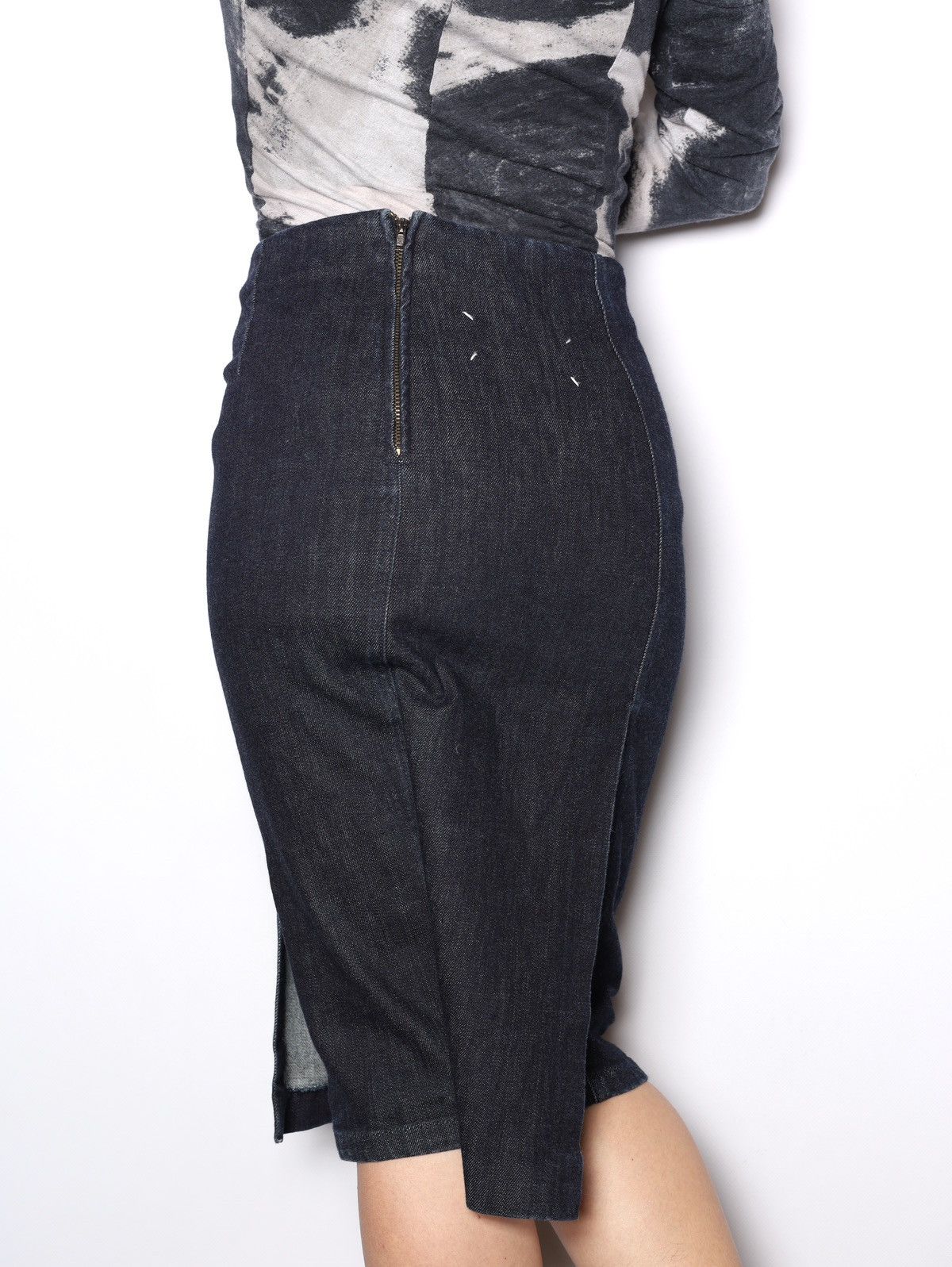 Maison Margiela Maison Margiela 2007 Denim Jeans Navy Skirt-Shorts Rare Size 28" / US 6 / IT 42 - 7 Thumbnail