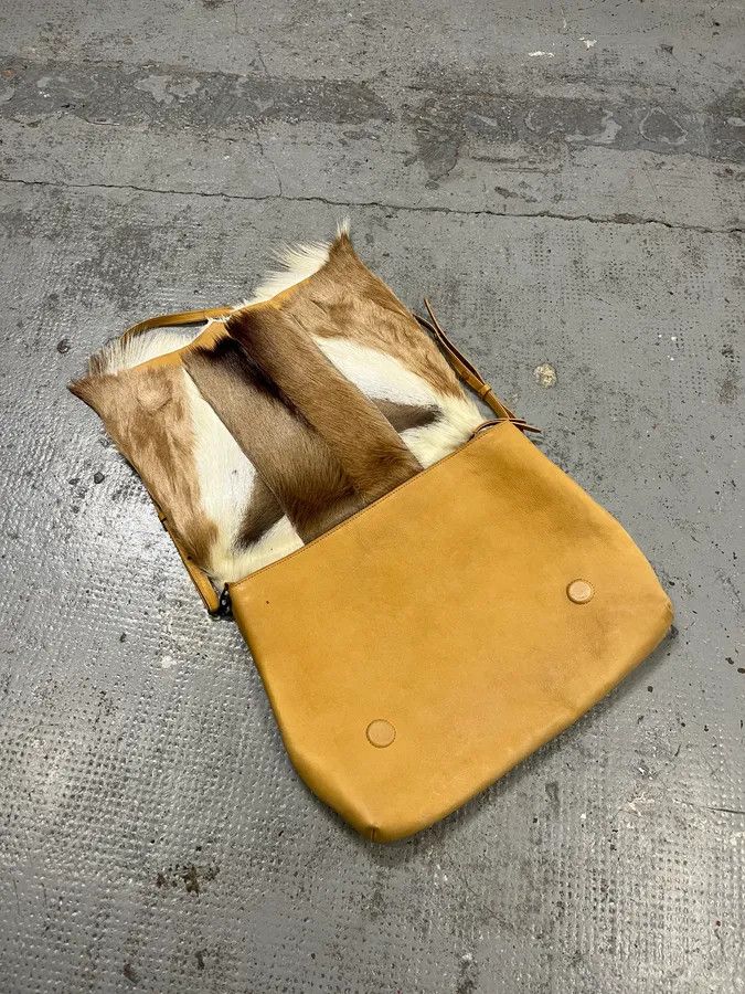Dries Van Noten SS2015 Dries Van Noten Fur Beige Leather Shoulder Bag Size ONE SIZE - 9 Thumbnail