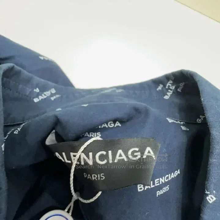 Balenciaga Balenciaga Letter Print Long Sleeve Shirt. Size US M / EU 48-50 / 2 - 5 Thumbnail