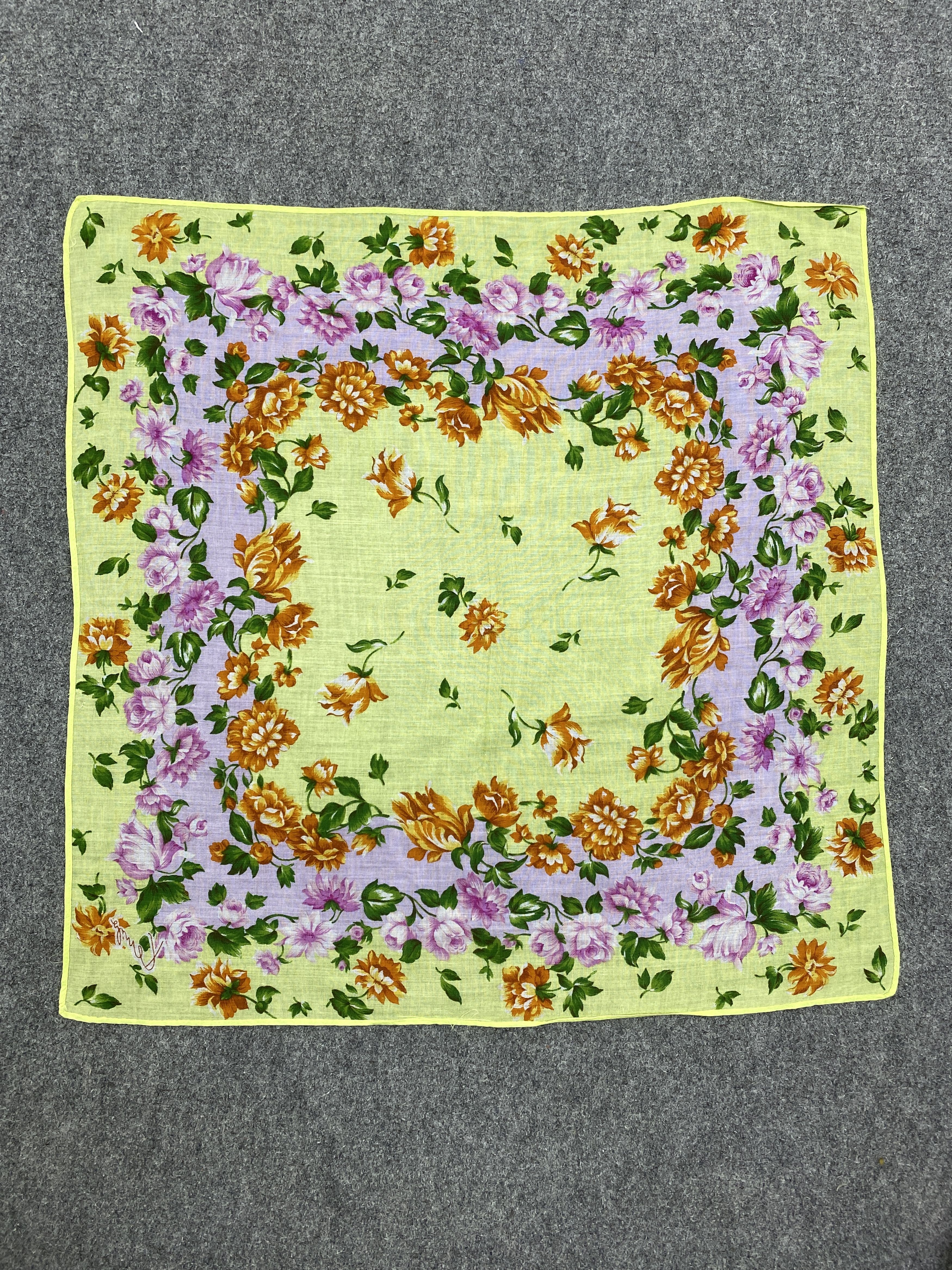 Kenzo Vintage Kenzo Handkerchief / Neckerchief HKC0976 Size ONE SIZE - 6 Thumbnail