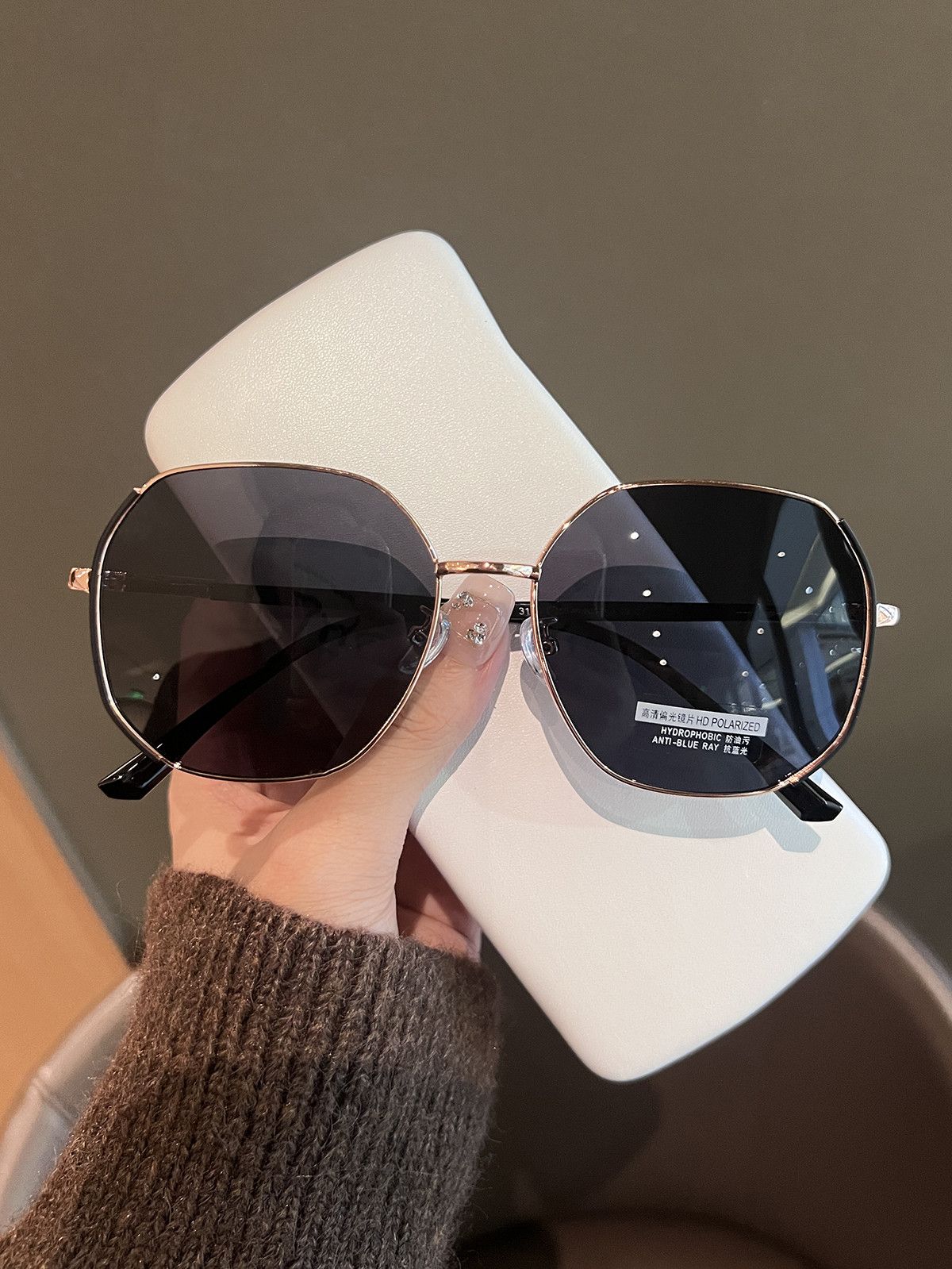 VIBE Modern Street ins style custom avant-garde sunglasses Size ONE SIZE - 3 Thumbnail