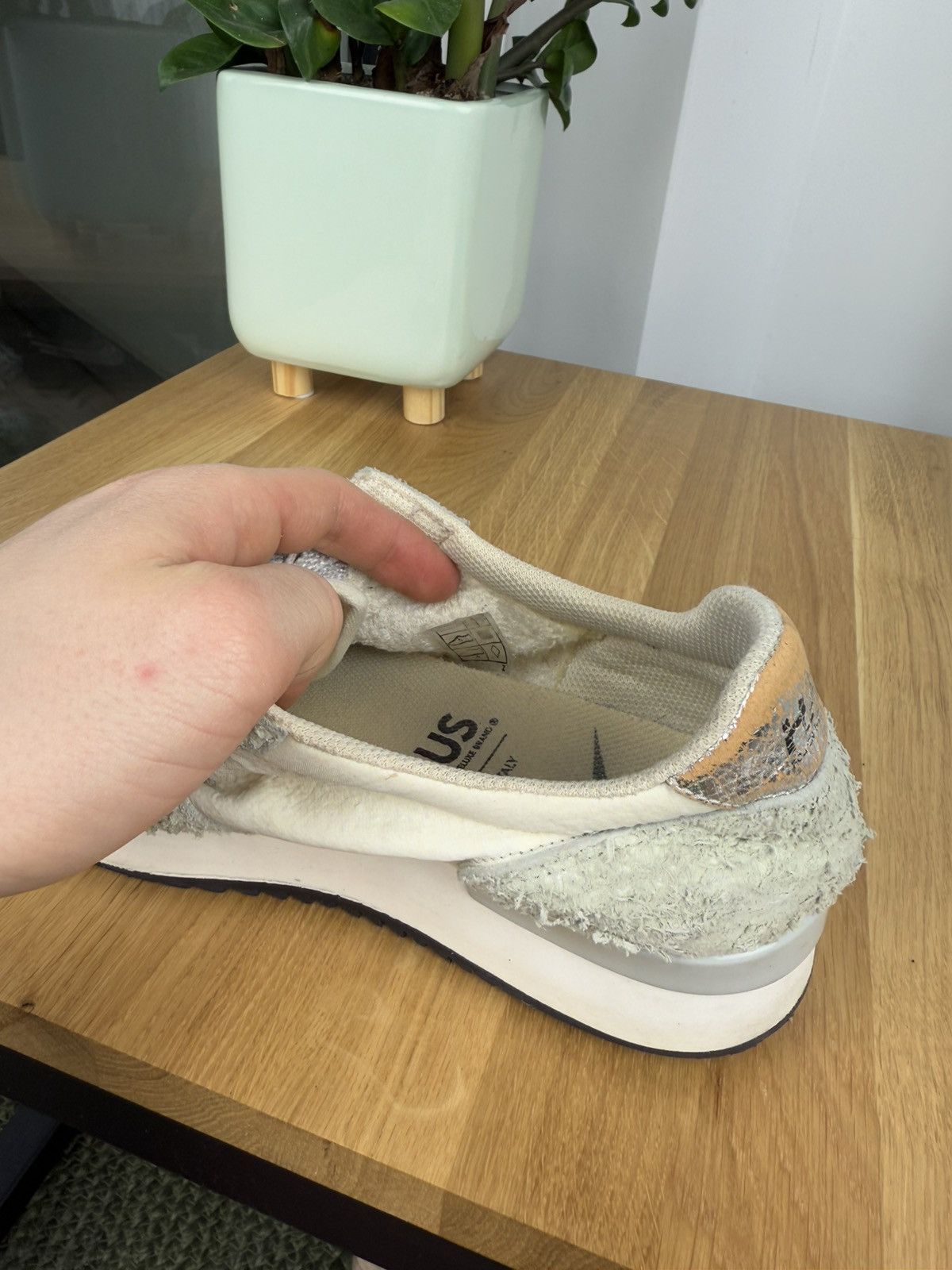 Golden Goose HAUS Golden Goose Deluxe Brand Size US 5.5 / EU 38 - 13 Thumbnail