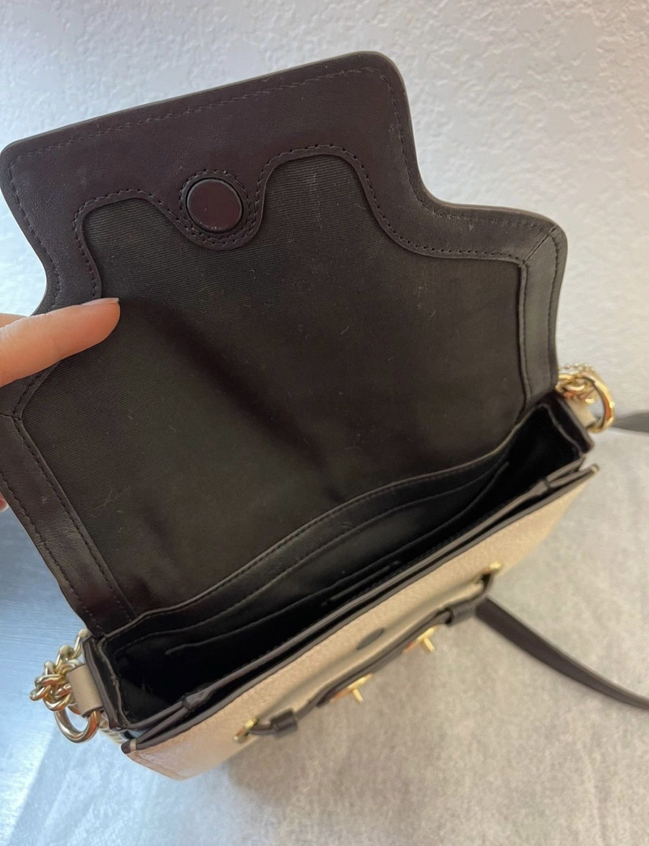 Coach Coach Blake 20 Black and White Crossbody. Size ONE SIZE - 9 Thumbnail