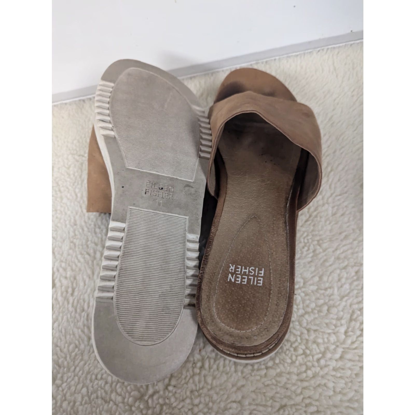 Eileen Fisher Eileen Fisher Sandals Women Thong Slip On Flat Beige 11 Nappa Leather Rubber Outsole Casual Shoes Size US 11 / IT 41 - 7 Thumbnail