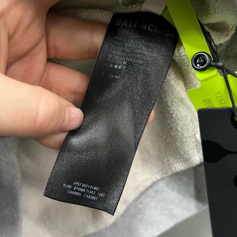 Balenciaga Balenciaga Grey logo hoodie Size US M / EU 48-50 / 2 - 5 Thumbnail