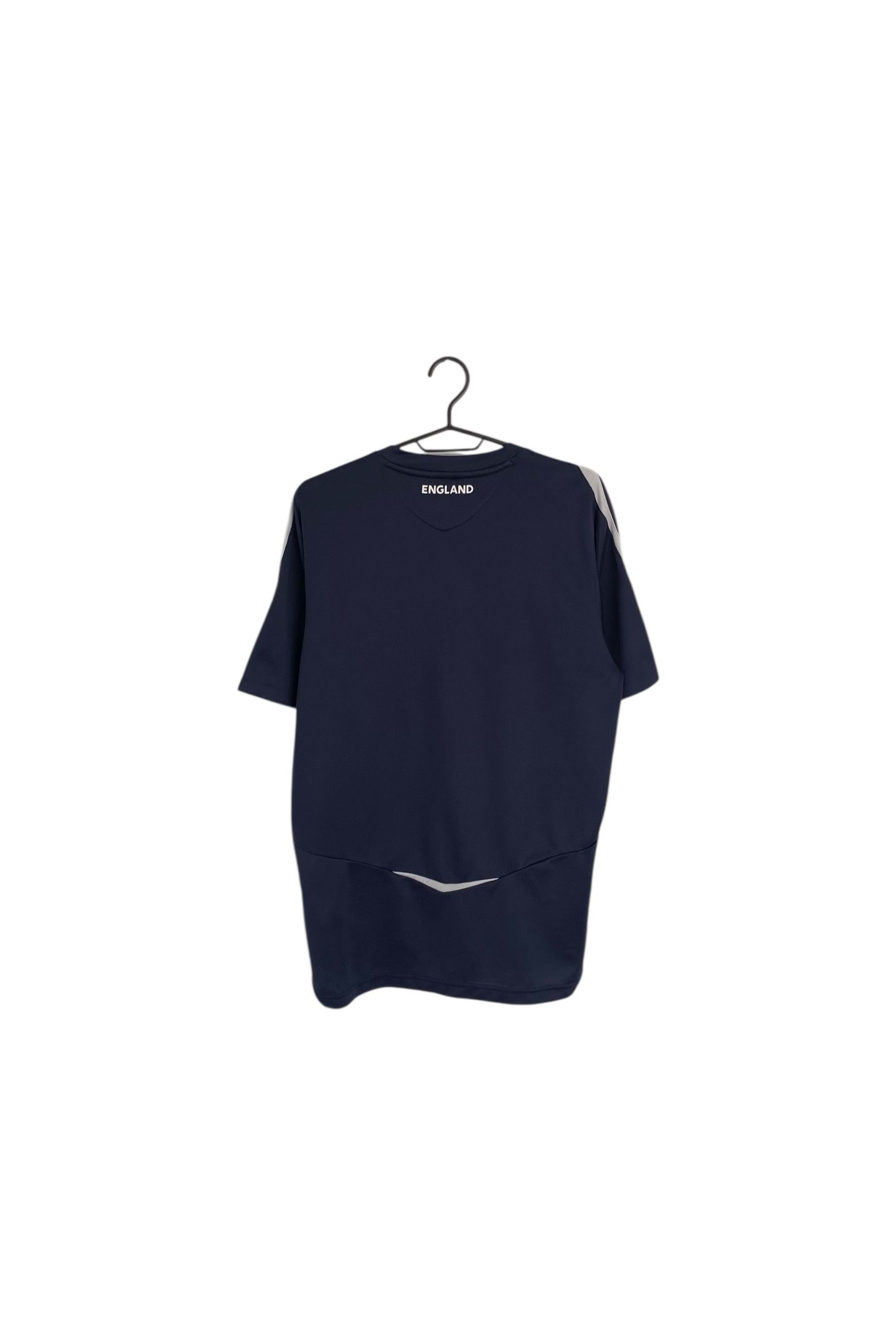 Umbro × Vintage 2004 England training jersey Size US M / EU 48-50 / 2 - 4 Thumbnail