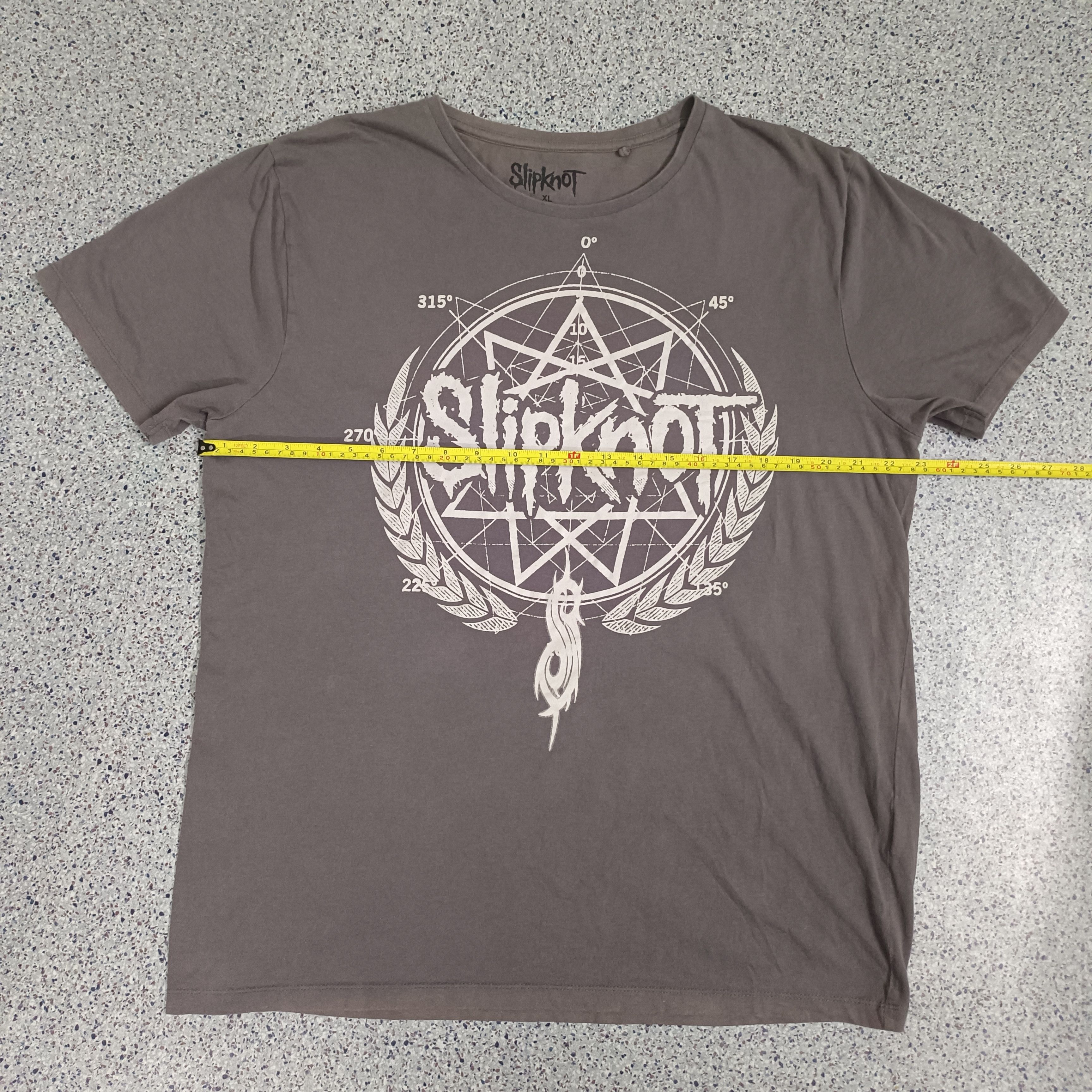 Slipknot Tshirt band slipknot tour 2017 Size US XL / EU 56 / 4 - 10 Thumbnail