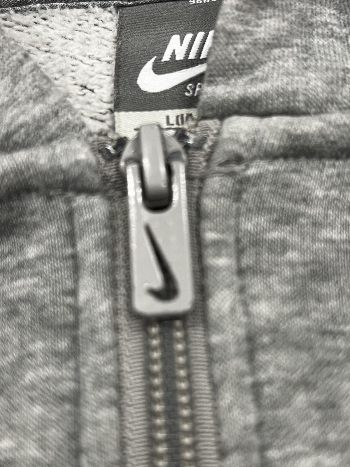 Nike Vintage Y2k Nike Silver Tag Dunk Big Swoosh Zip Up Hoodie Size US S / EU 44-46 / 1 - 3 Thumbnail