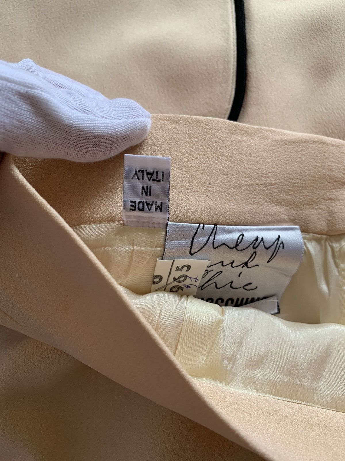 Designer × Moschino × Vintage VTG 1980’s Moschino Cheap & Chic Cream Suit Women’s 42 size Size L / US 10 / IT 46 - 4 Thumbnail