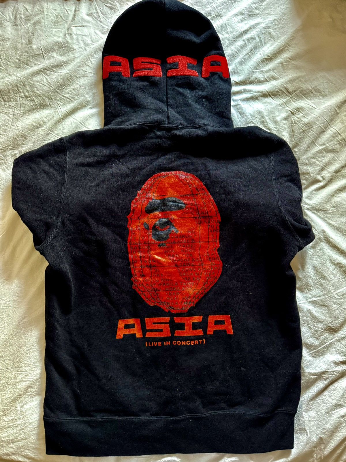Bape × XO Bape x XO - *RARE* Asia Tour - Staff Hoodie Size US M / EU 48-50 / 2 - 2 Thumbnail