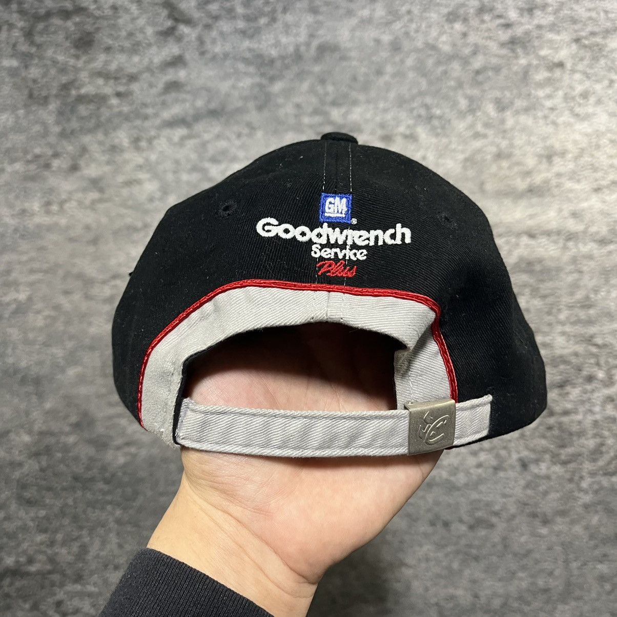 Chase Authentics VINTAGE DALE EARNHARDT BLACK NASCAR RACING HAT 2000s Size ONE SIZE - 6 Thumbnail