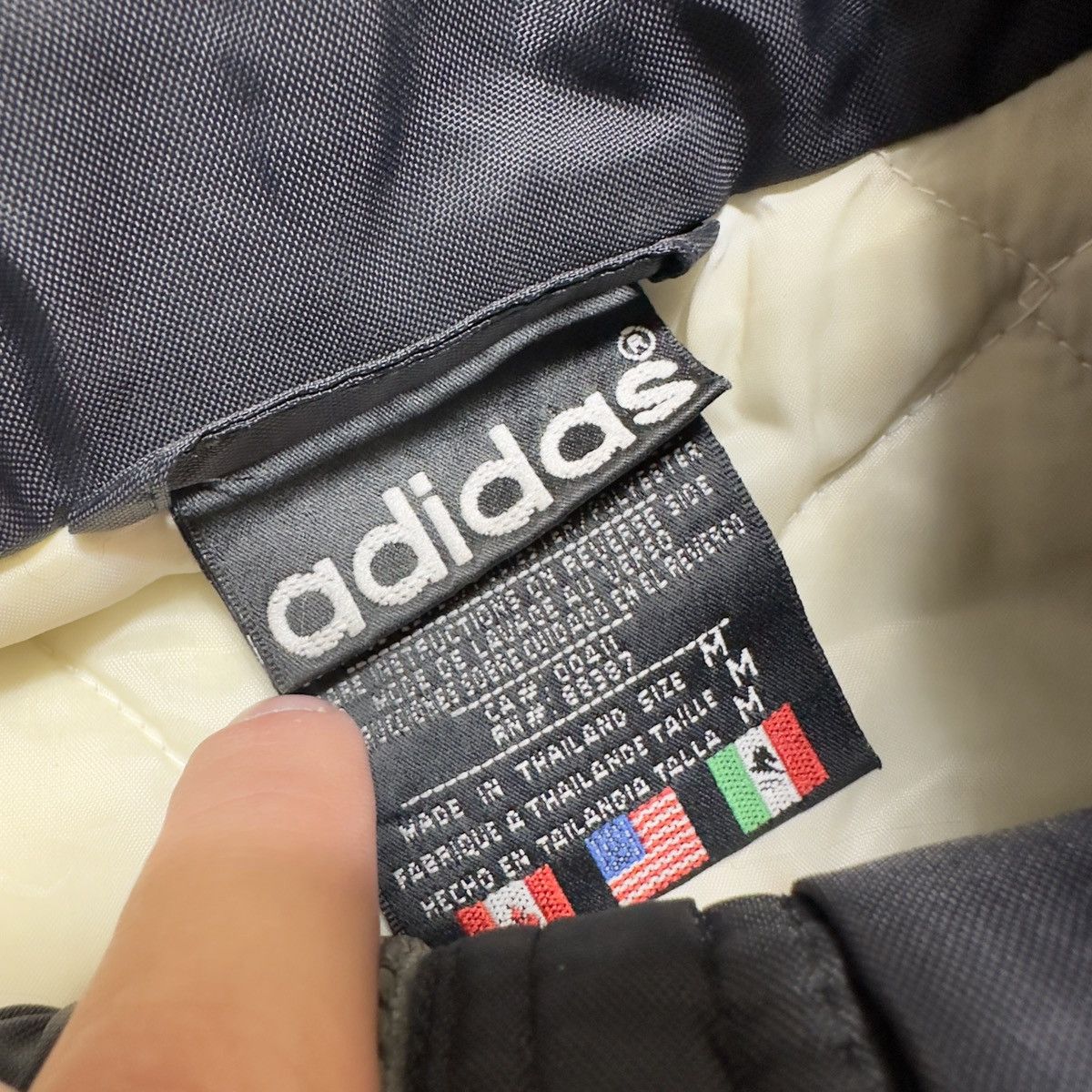 Adidas × Vintage Vintage Adidas jacket Size US M / EU 48-50 / 2 - 5 Thumbnail