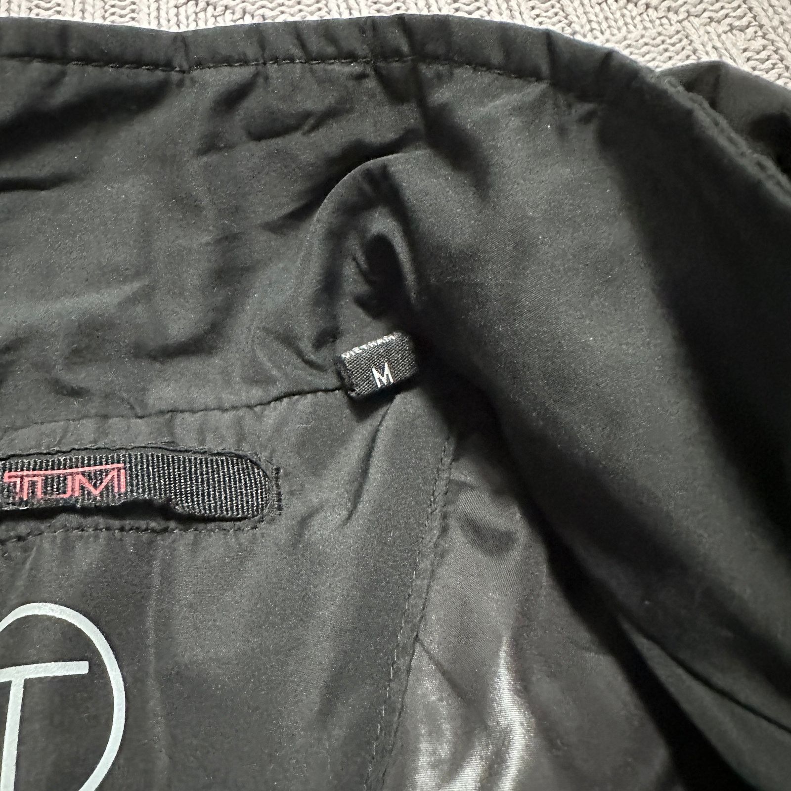 Tumi Tumi black puffer jacket Size US M / EU 48-50 / 2 - 9 Thumbnail