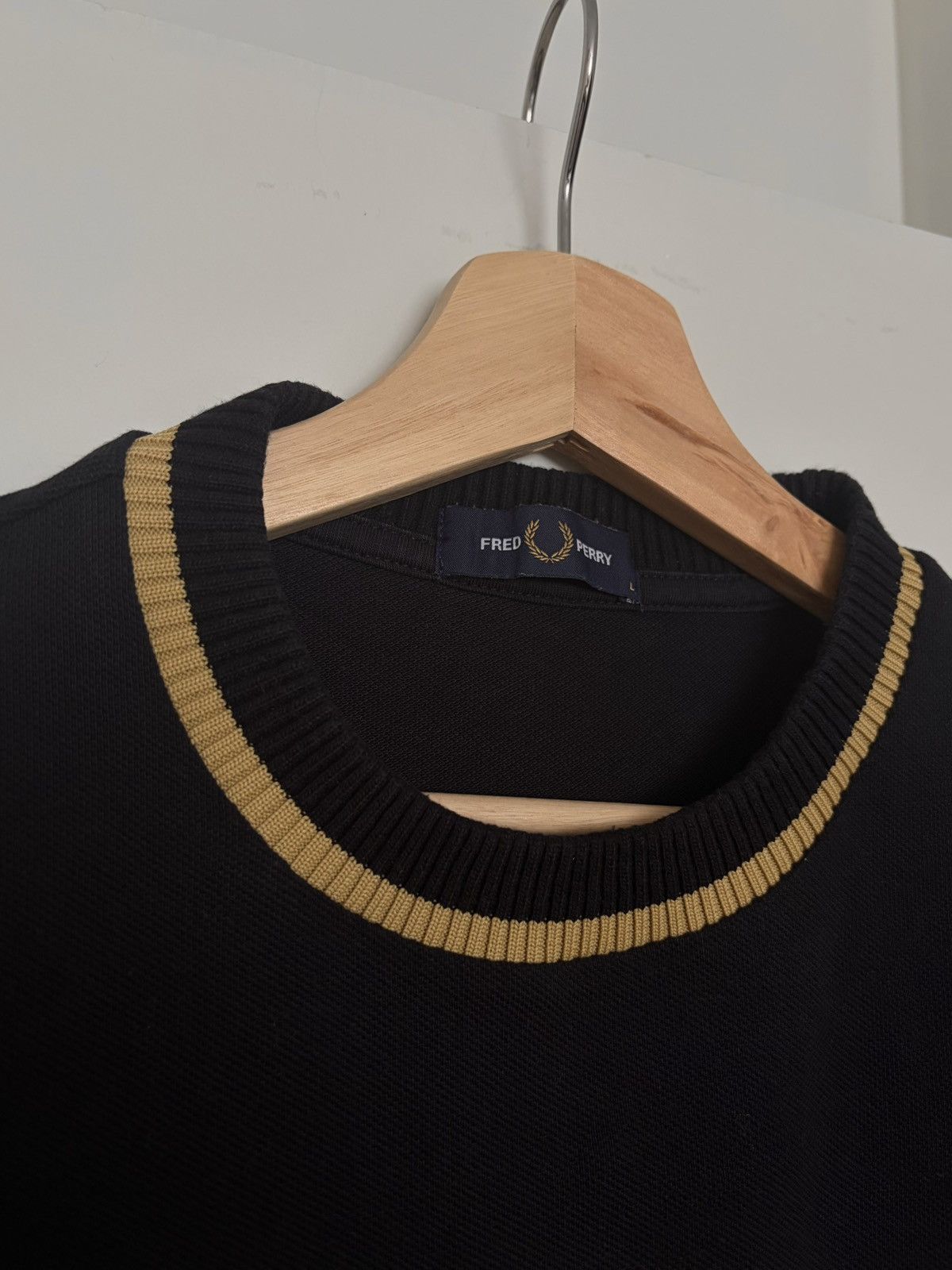 Fred Perry Black & Gold Fred Perry Ringer jersey/t-shirt Size US L / EU 52-54 / 3 - 4 Thumbnail