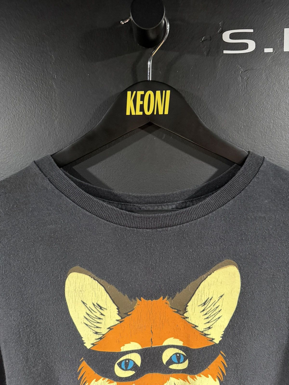 Vintage 2010s Vintage Ylvis The Fox Faded Grunge Music Tee XXL Size US XXL / EU 58 / 5 - 3 Thumbnail