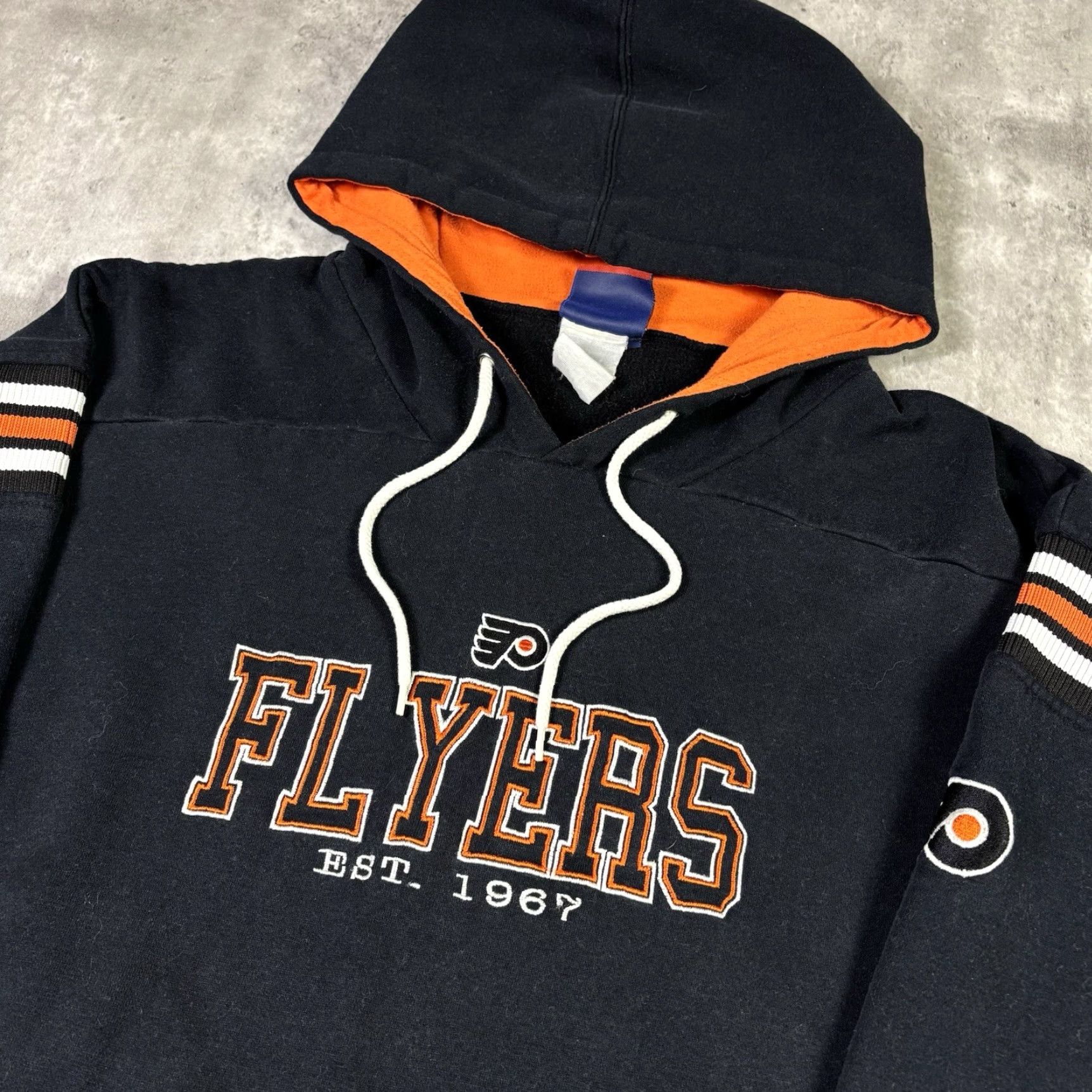 NHL VINTAGE Majestic Philadelphia Flyers Hoodie Pullover Embroidered NHL XL Black 90s Mens Hamper? Size US XL / EU 56 / 4 - 6 Thumbnail