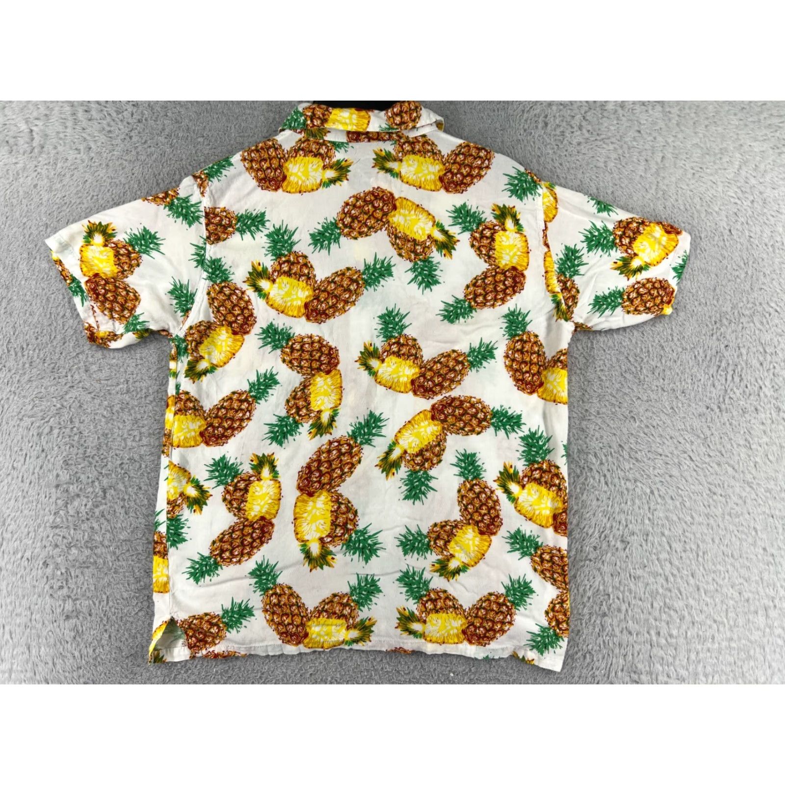 Vintage VINTAGE Hawiian Shirt Mens Small White Pineapple All Over Print Button Up 100% Cotton Size US S / EU 44-46 / 1 - 2 Thumbnail