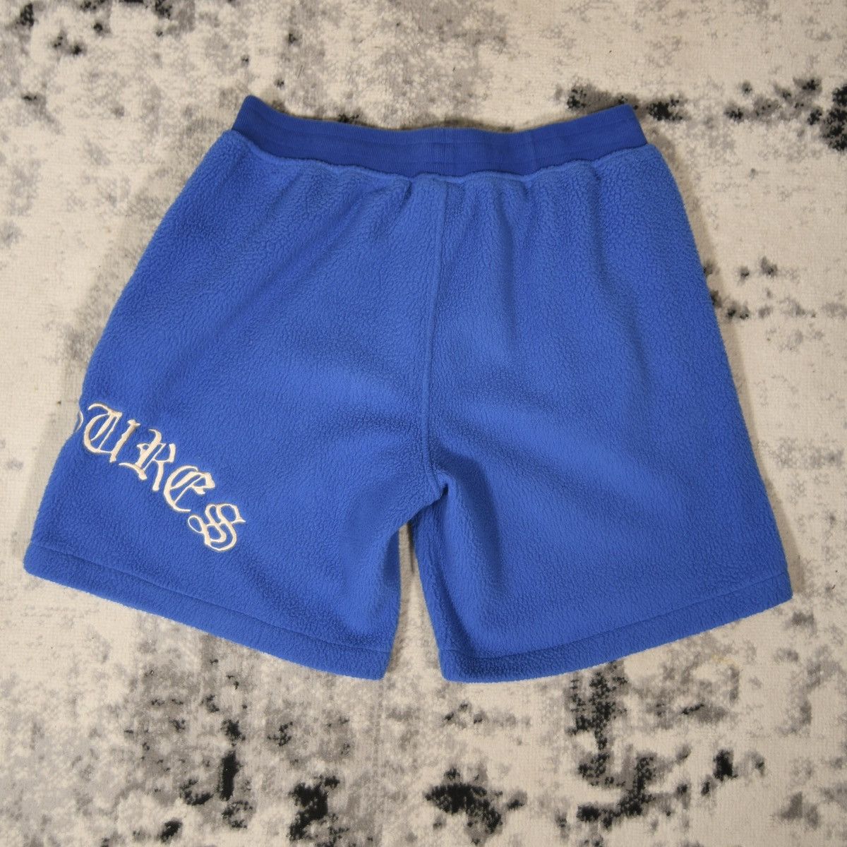 Pleasures Y2K Pleasures Mars Sherpa Shorts Size US 38 / EU 54 - 2 Thumbnail