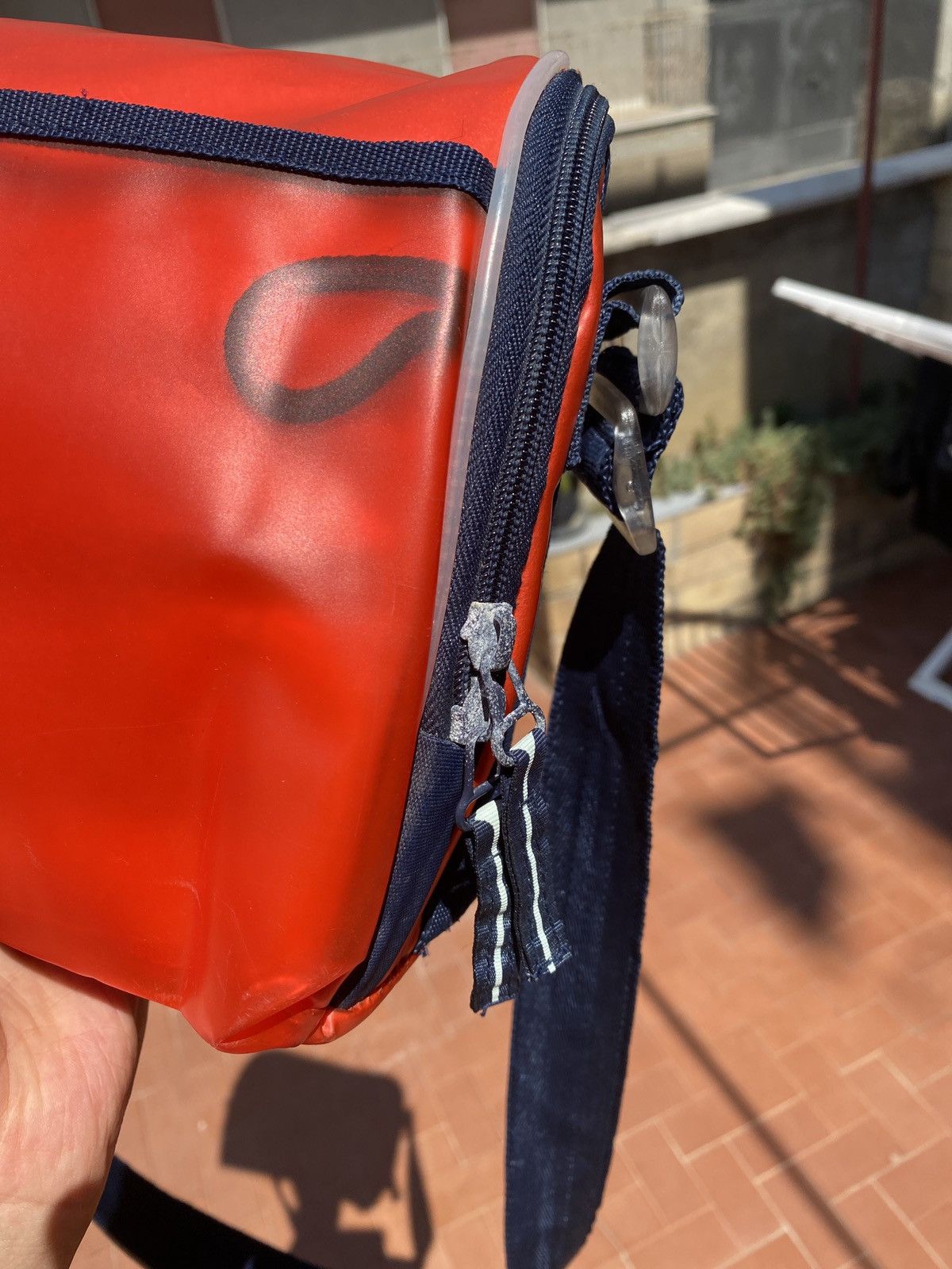Nike × Vintage Vintage Nike Orange Cooler Bag Messenger Size ONE SIZE - 9 Thumbnail